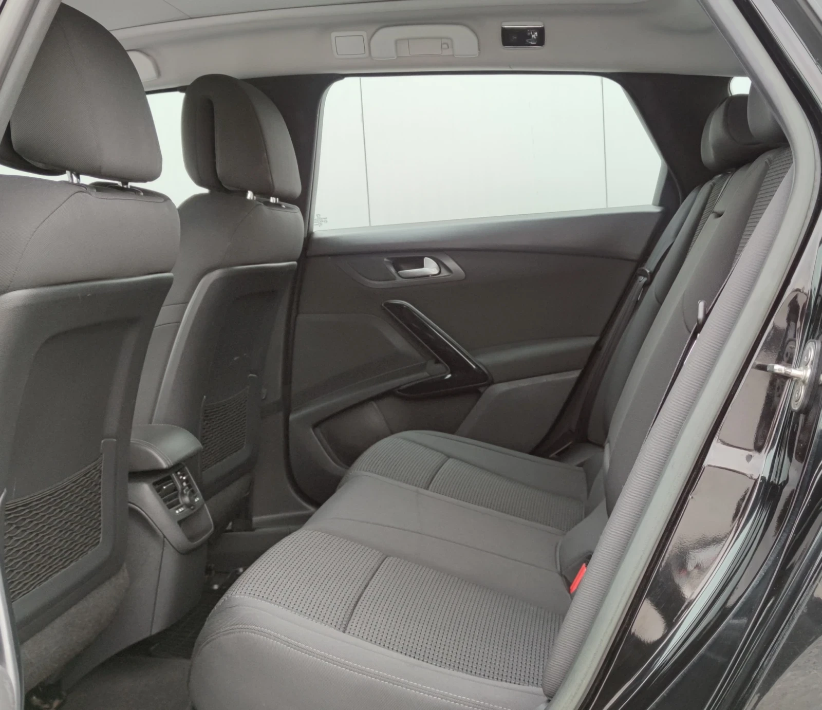 Peugeot 508 2.0HDI, снимка 13 - Автомобили и джипове - 53929897