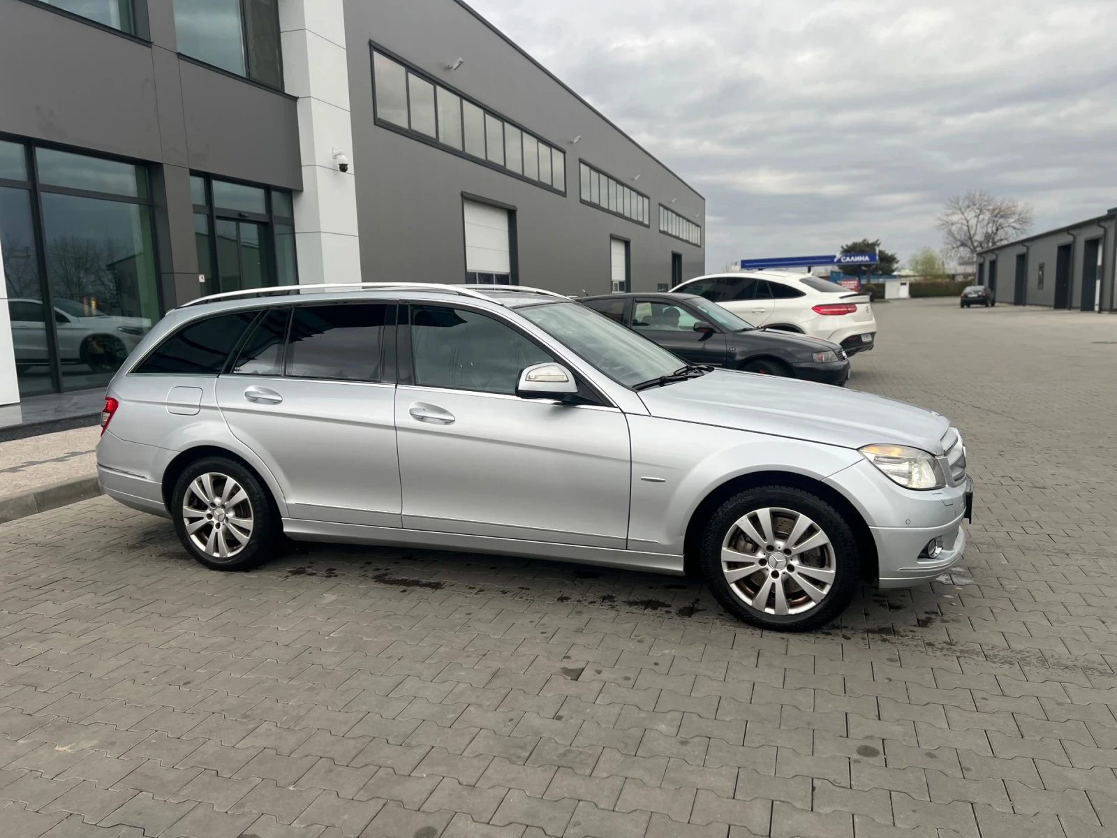 Mercedes-Benz C 320 CDI, снимка 4 - Автомобили и джипове - 53936061
