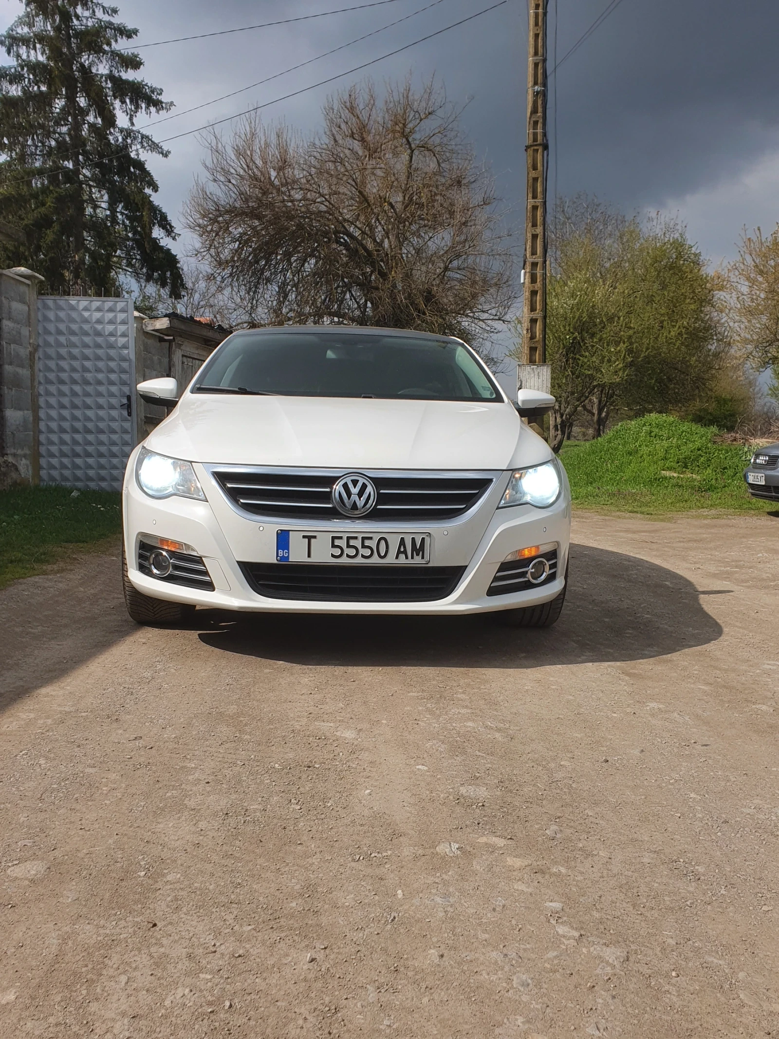 VW CC 2.0 TDI, снимка 6 - Автомобили и джипове - 54348042