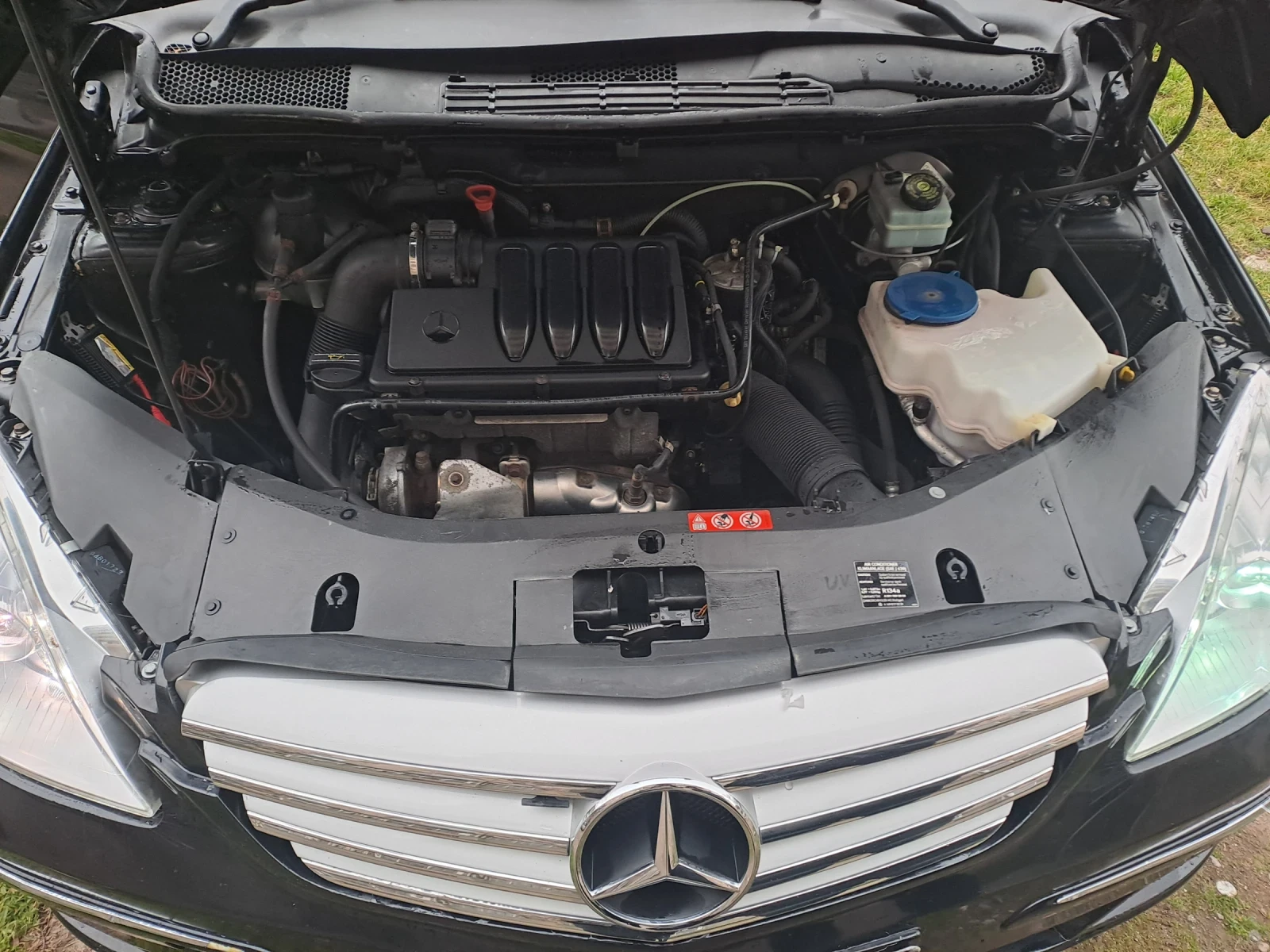 Mercedes-Benz B 180, снимка 5 - Автомобили и джипове - 54378106