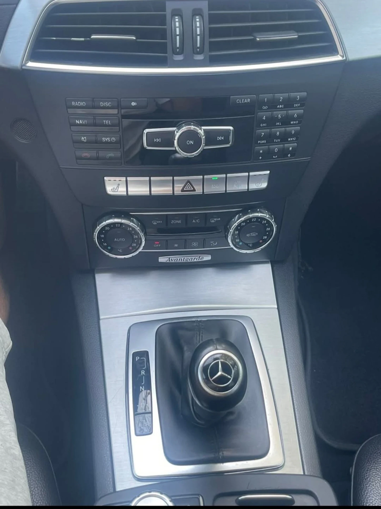 Mercedes-Benz C 200, снимка 7 - Автомобили и джипове - 54414207
