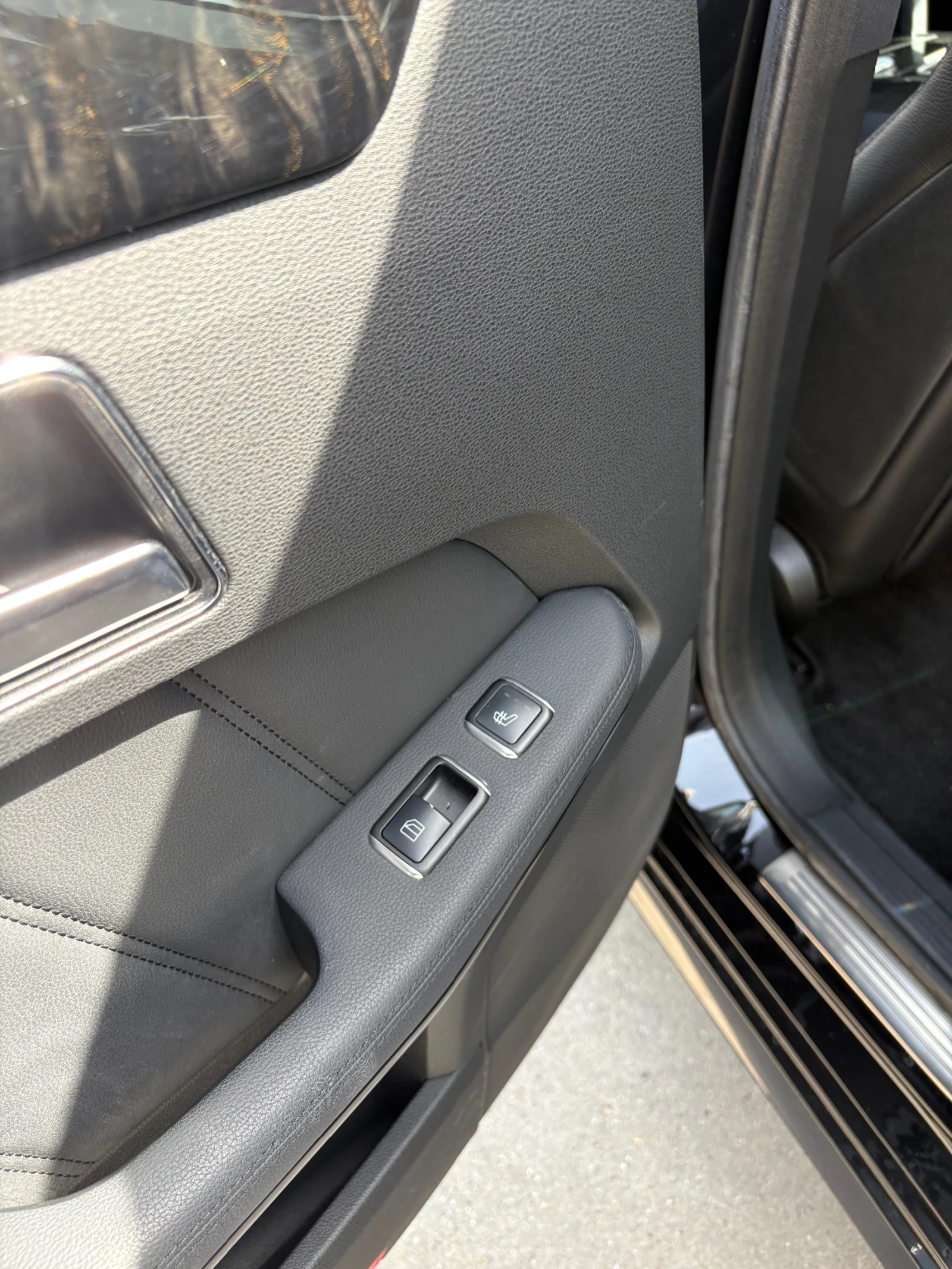 Mercedes-Benz E 350, снимка 10 - Автомобили и джипове - 54886138