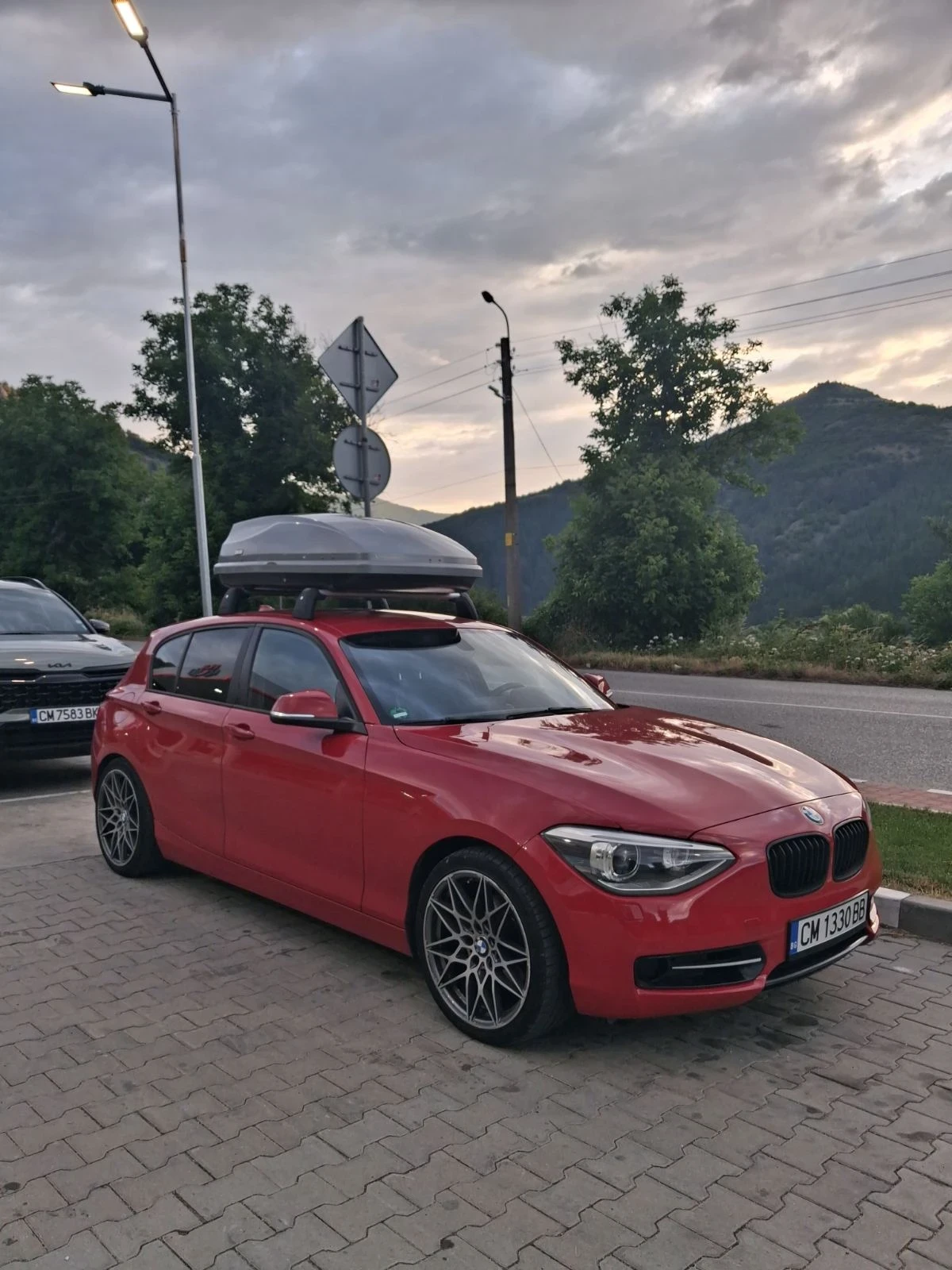 BMW 120  F20