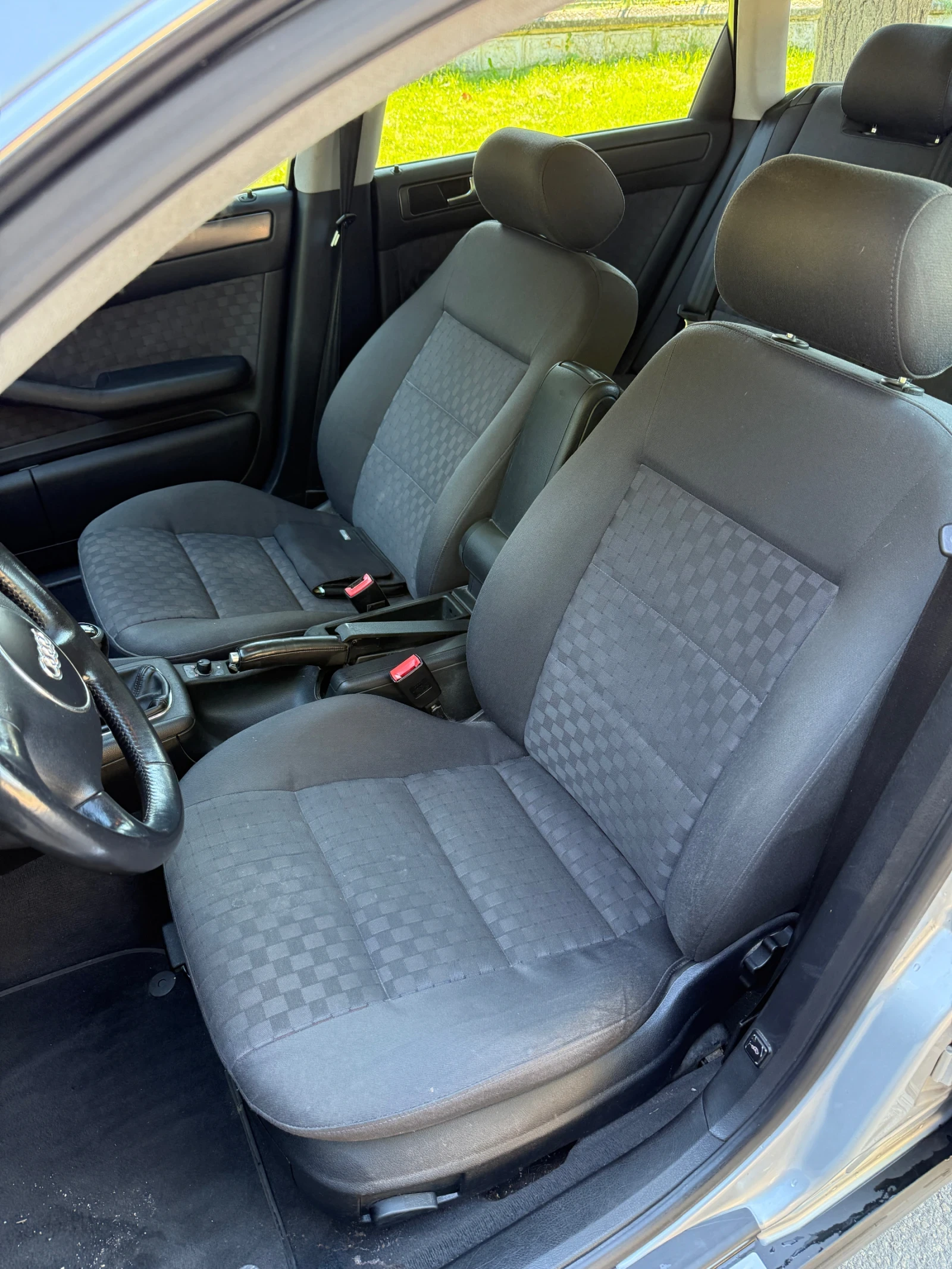 Audi A6 1.9 TDI , снимка 9 - Автомобили и джипове - 55047792