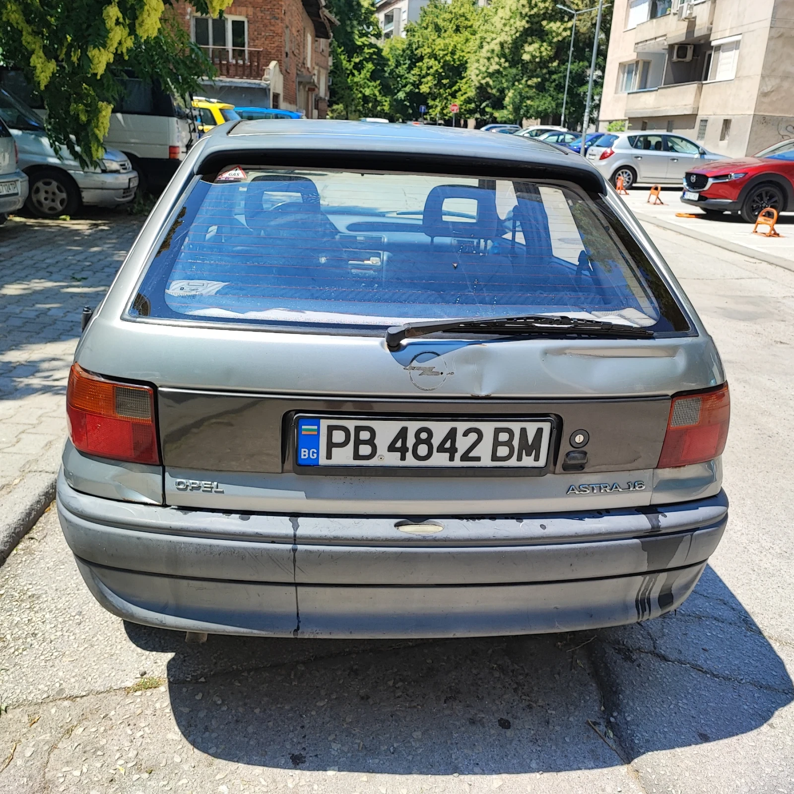 Opel Astra 1, 6i, снимка 3 - Автомобили и джипове - 55416247