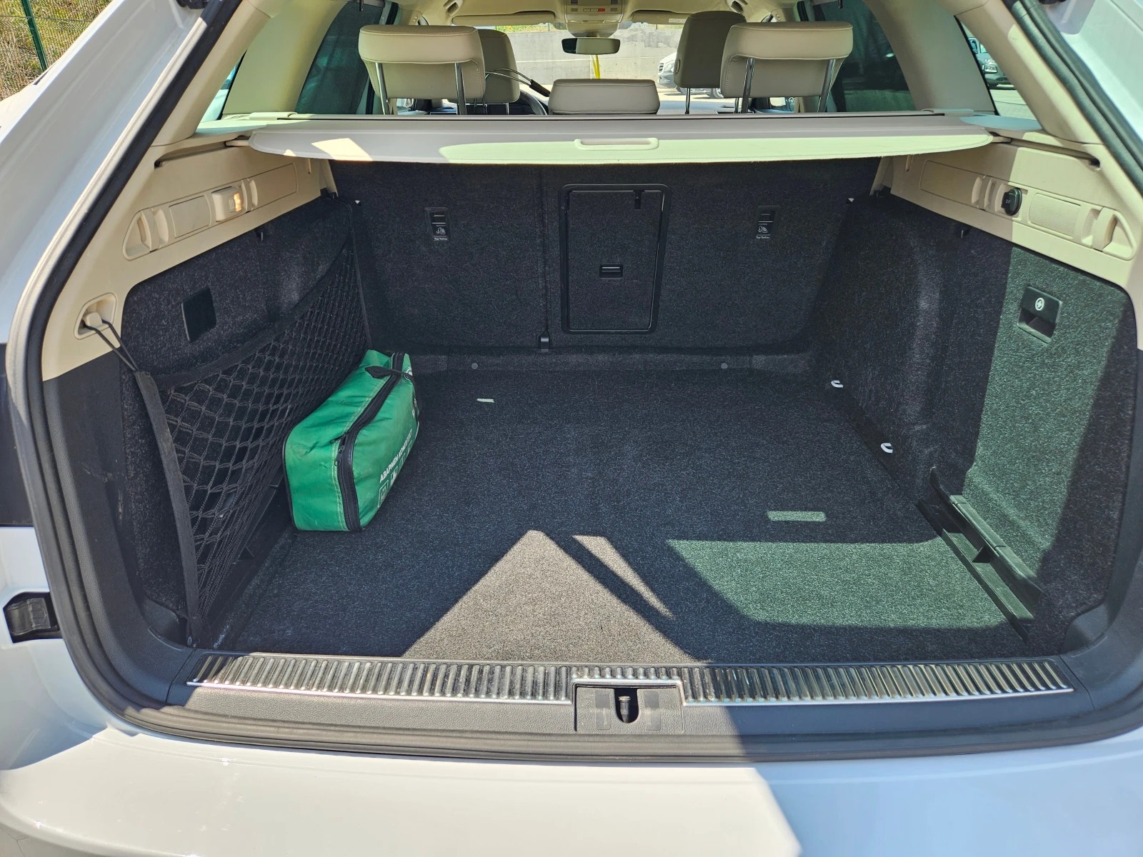 Skoda Superb Laurin & Klement (L&K), снимка 15 - Автомобили и джипове - 55573685