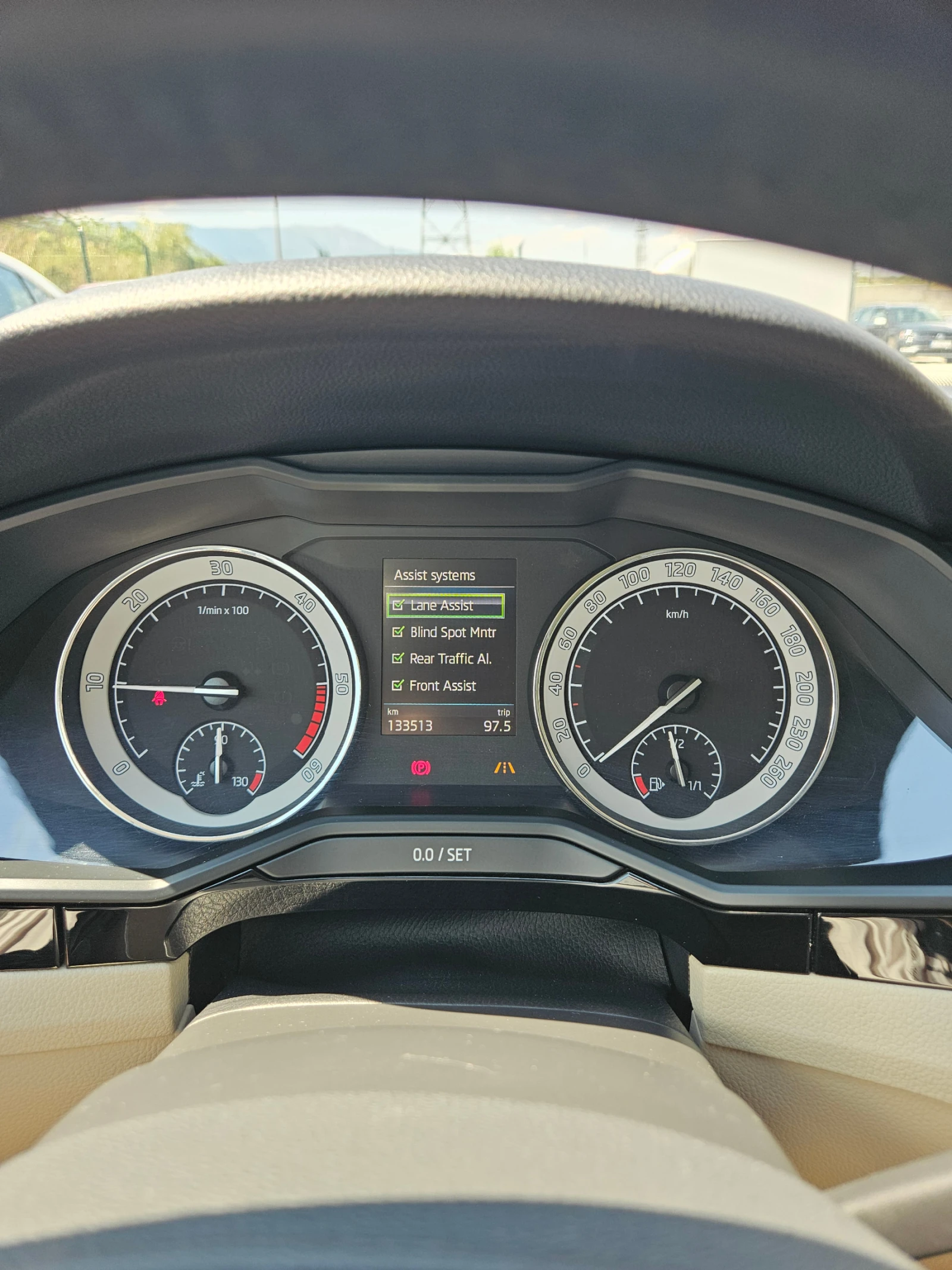 Skoda Superb Laurin & Klement (L&K), снимка 10 - Автомобили и джипове - 55573685