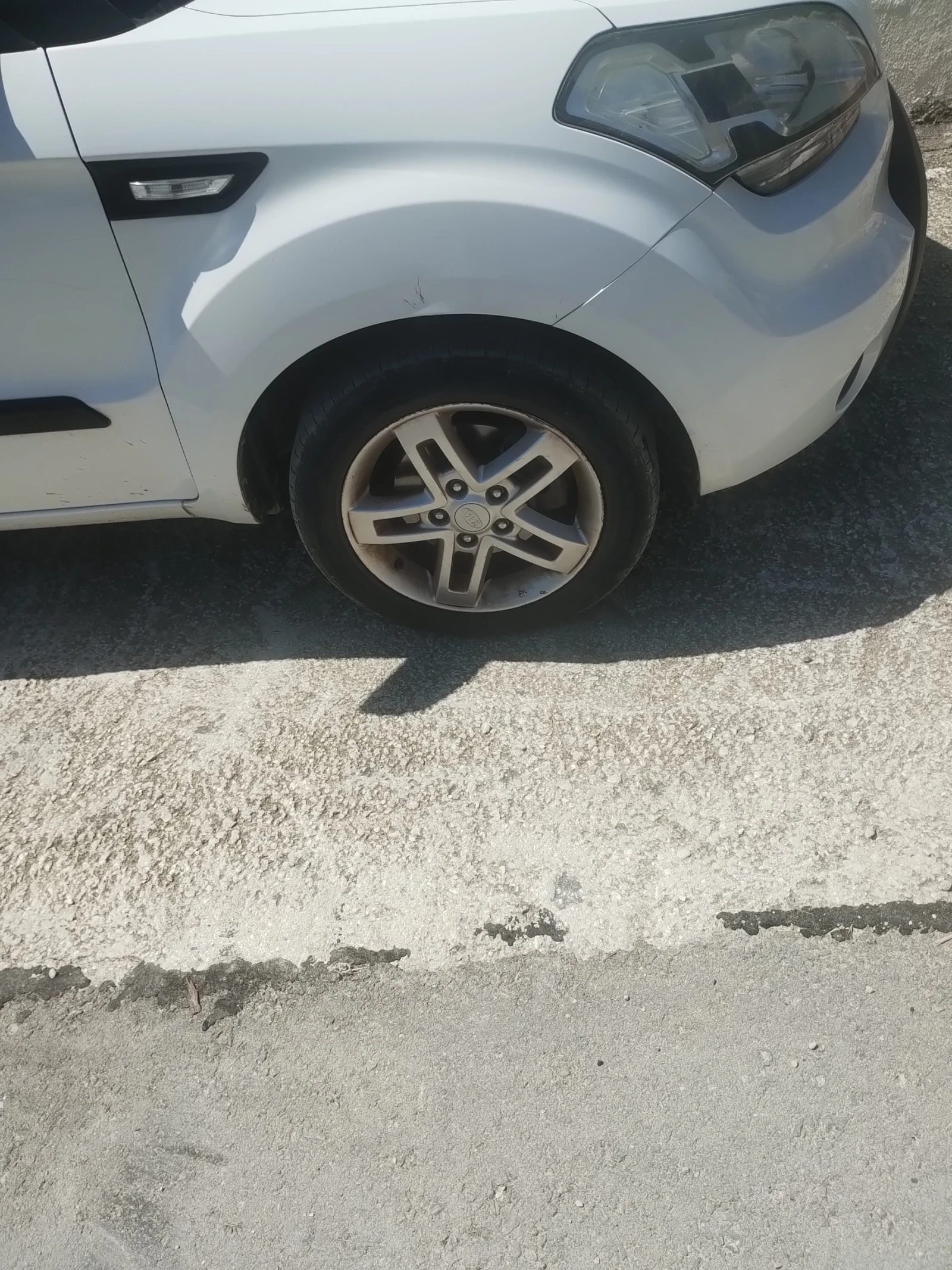 Kia Soul, снимка 2 - Автомобили и джипове - 55581713