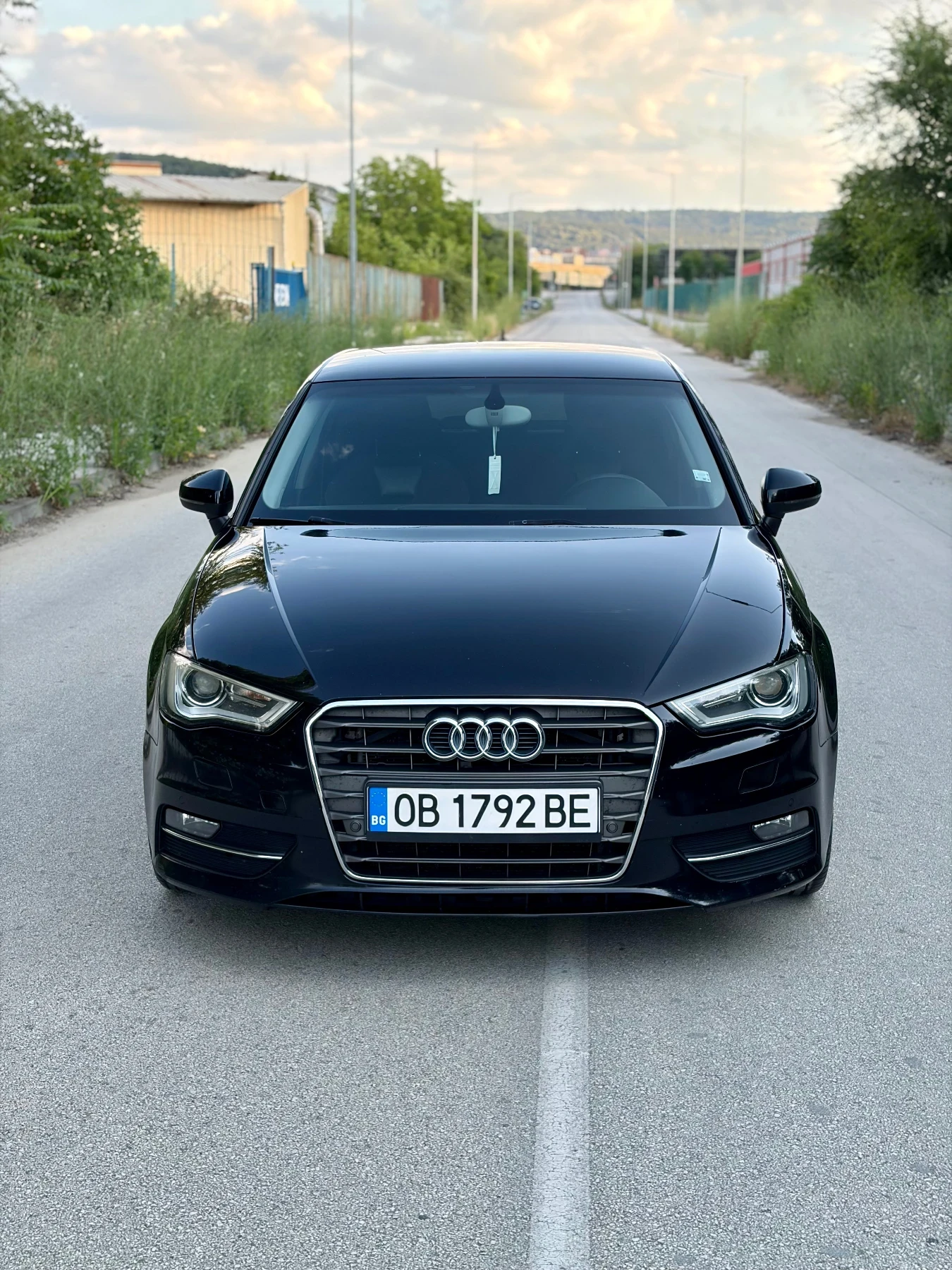 Audi A3 2.0 TDI S TRONIC, снимка 2 - Автомобили и джипове - 55720205