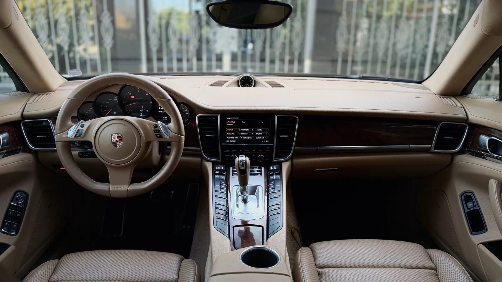 Porsche Panamera Facelift* Matrix* Chrono, снимка 8 - Автомобили и джипове - 55883428