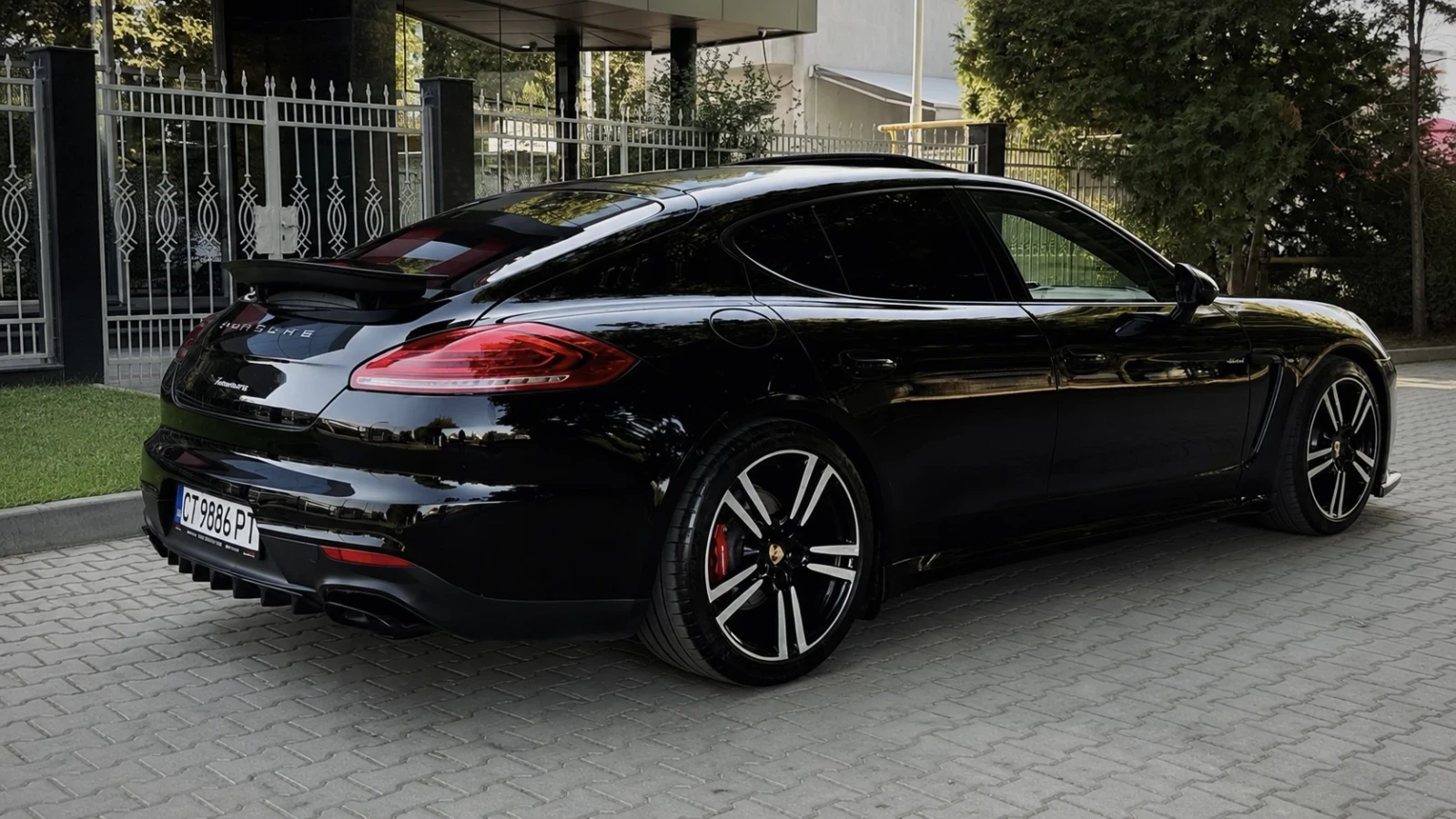 Porsche Panamera Facelift* Matrix* Chrono, снимка 4 - Автомобили и джипове - 55883428