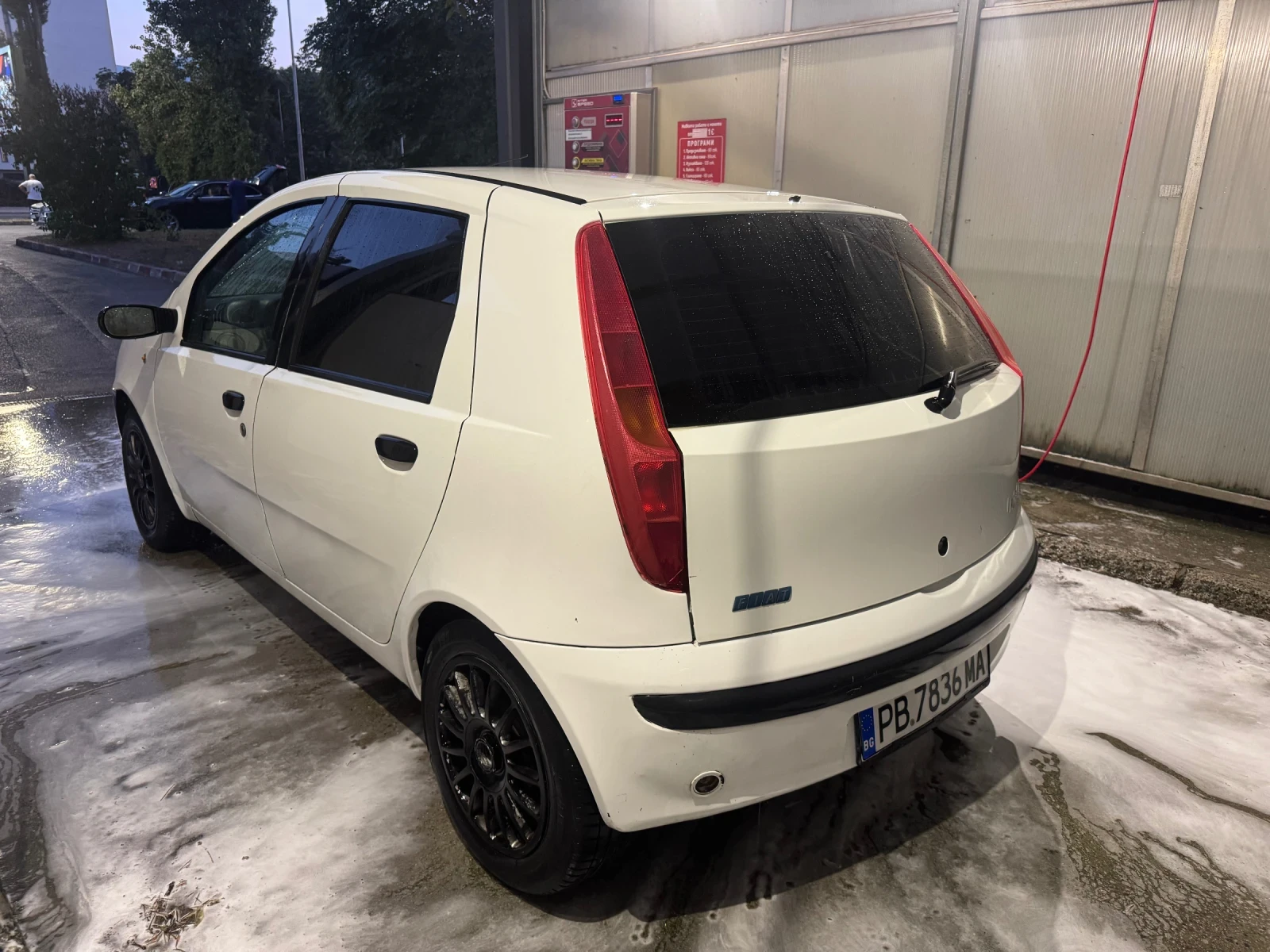 Fiat Punto Газ, снимка 3 - Автомобили и джипове - 55892187