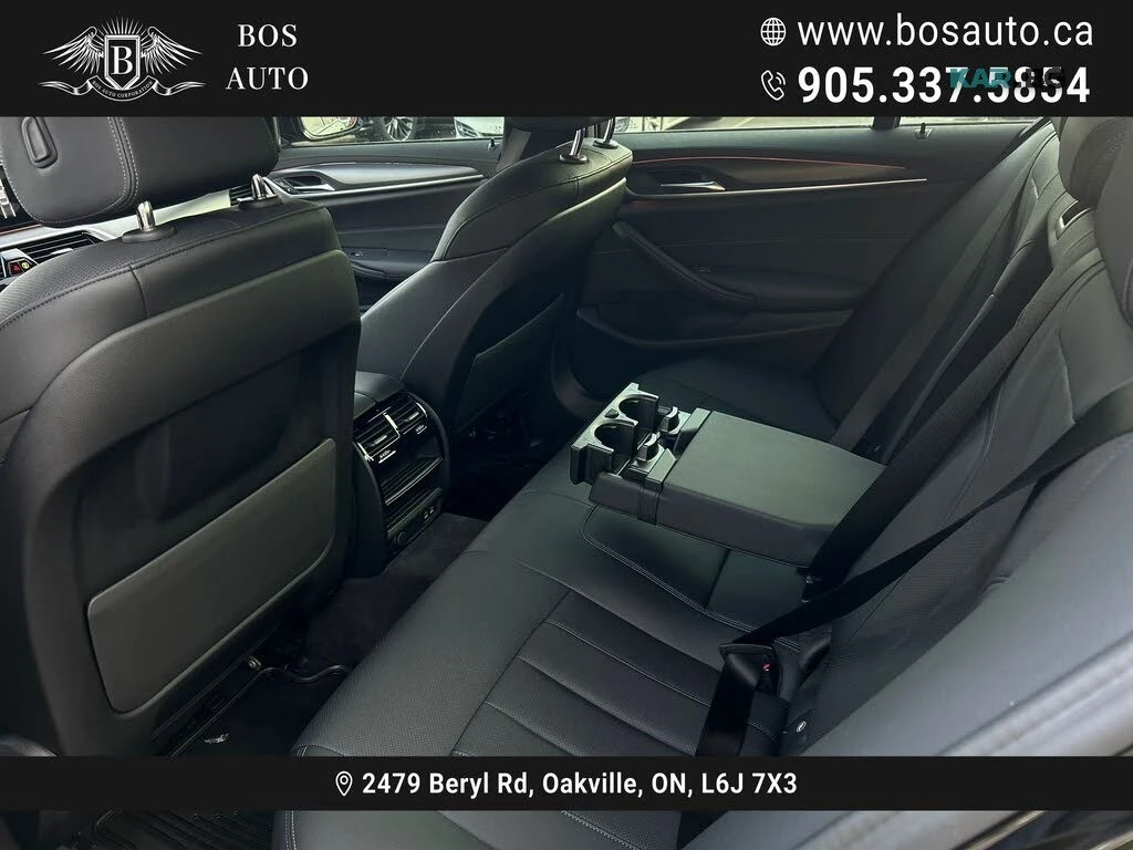 BMW 530 M Pack * HUD * АвтоКредит * (ЦЕНА ДО БГ), снимка 17 - Автомобили и джипове - 55948862