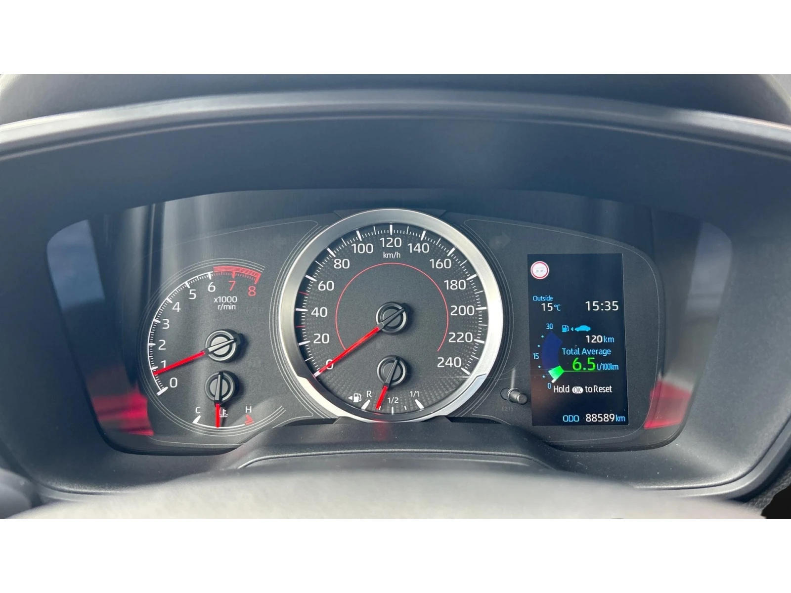 Toyota Corolla 1.2�  Comfort+  �/�, ������� ������ �� 199   | Mobile.bg � ����������� 14