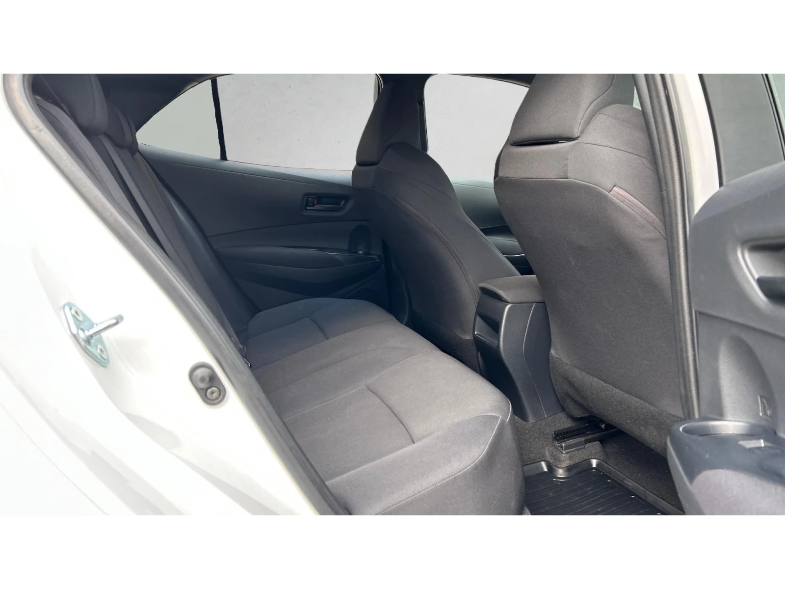 Toyota Corolla 1.2�  Comfort+  �/�, ������� ������ �� 199   | Mobile.bg � ����������� 10