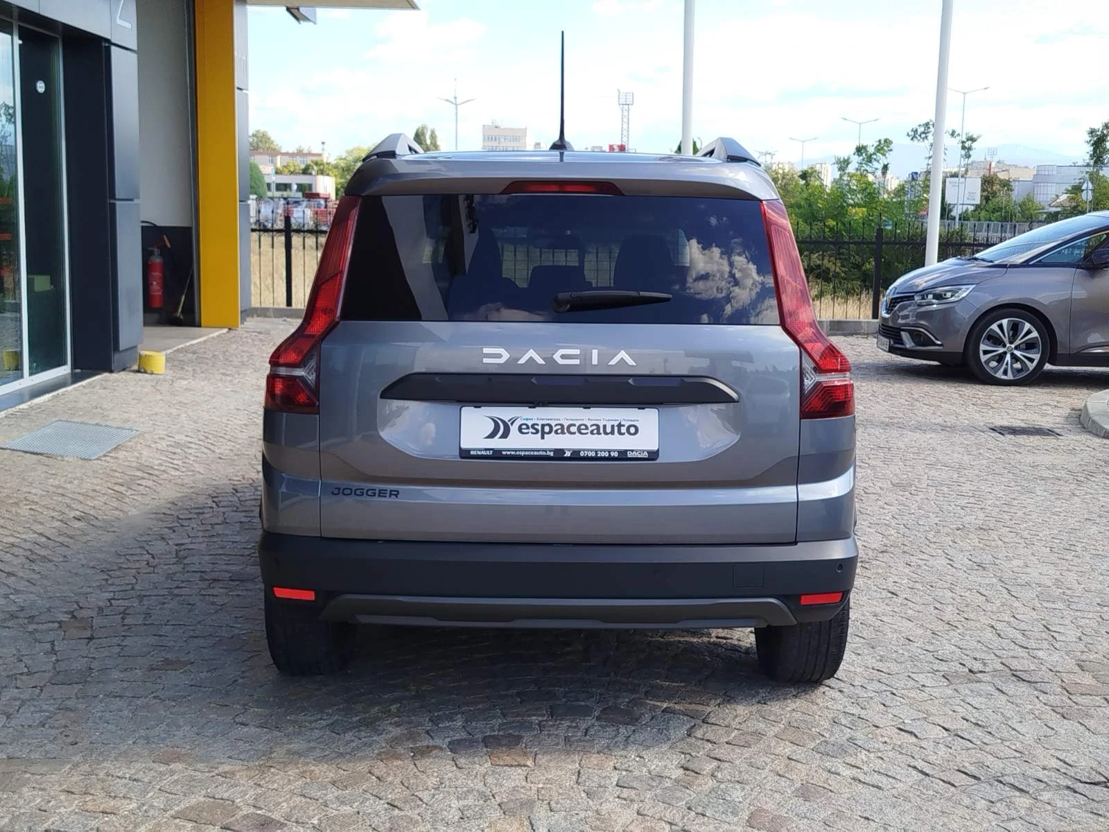 Dacia Jogger Extreme/1.0Tce/100 к.с./LPG/6+ 1, снимка 6 - Автомобили и джипове - 56103511