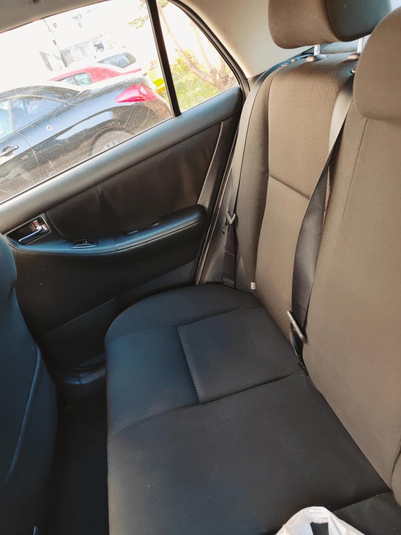 Toyota Corolla 2.0 D4D, снимка 8 - Автомобили и джипове - 56120361