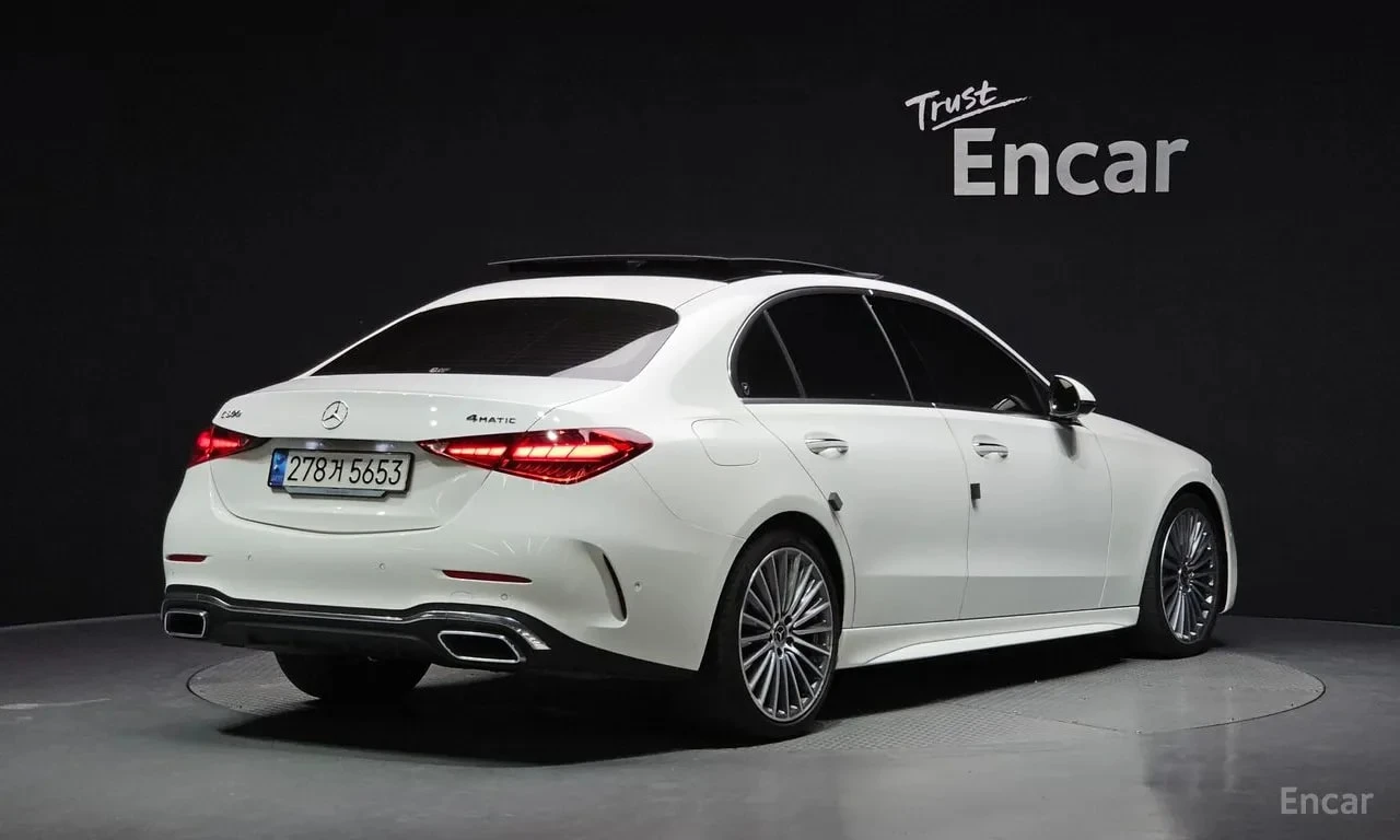 Mercedes-Benz C 300 AMG LINE * ФИКСИРАНА ЦЕНА ДО БЪЛГАРИЯ* , снимка 2 - Автомобили и джипове - 56115571