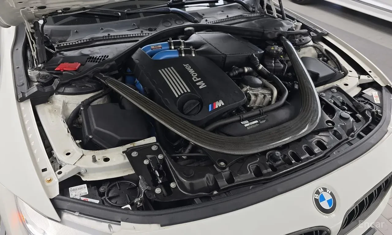 BMW M4 HARMON* KARDON* 360КАМЕРА* ХЕДЪП* , снимка 17 - Автомобили и джипове - 56243639