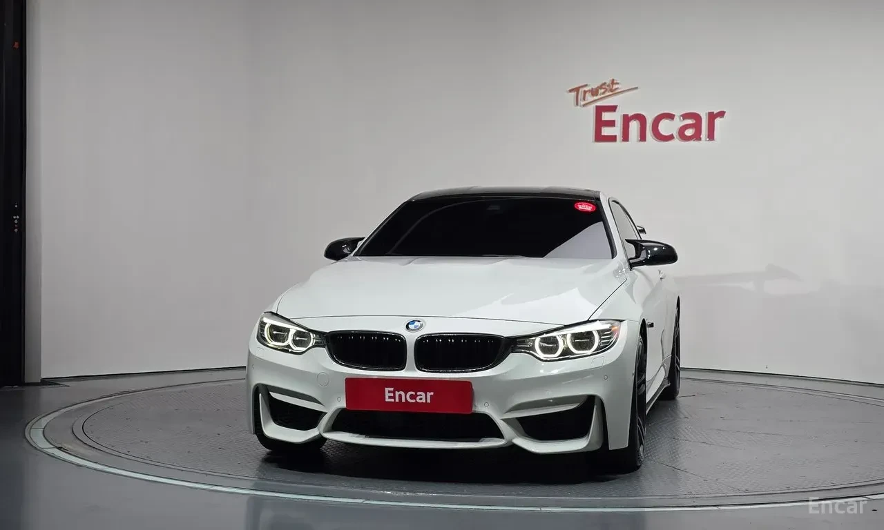BMW M4 HARMON* KARDON* 360КАМЕРА* ХЕДЪП* , снимка 3 - Автомобили и джипове - 56243639