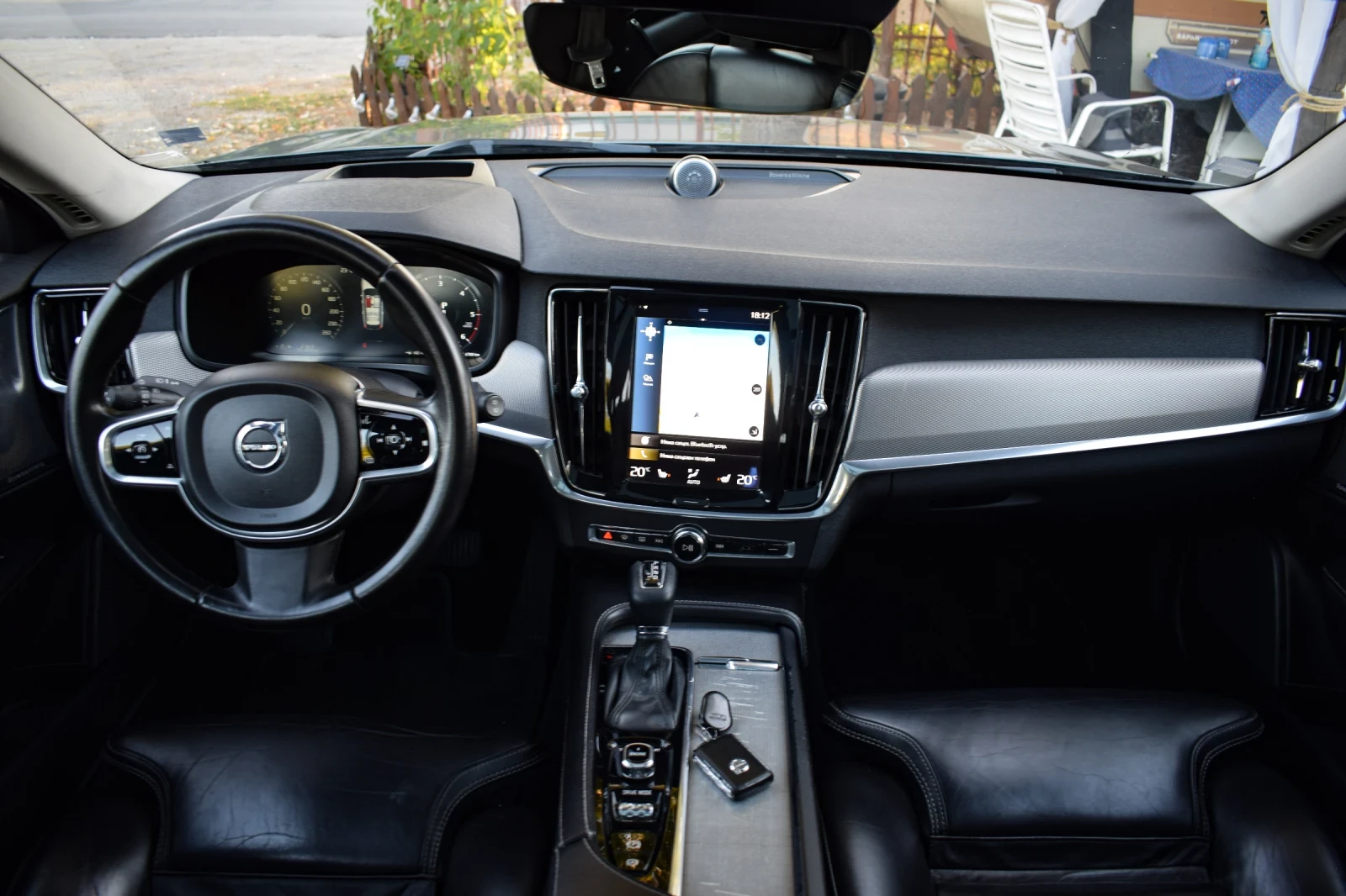 Volvo V90 D5, снимка 13 - Автомобили и джипове - 56378792