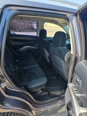 Mitsubishi Outlander 2, 4 , снимка 10