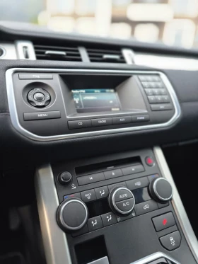 Обява за продажба на Land Rover Range Rover Evoque 2.2D 190 ~16 000 лв. - изображение 8 | Auto.bg Обява за продажба на Land Rover Range Rover Evoque 2.2D 190 ~16 000 лв. - изображение 8