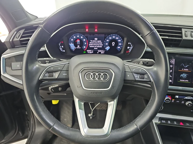 Audi Q3, снимка 5 - Автомобили и джипове - 49222228