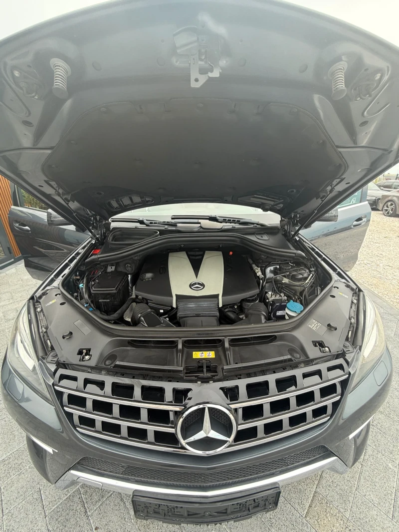 Mercedes-Benz ML 350 AMG-LiNE, снимка 11 - Автомобили и джипове - 52737834