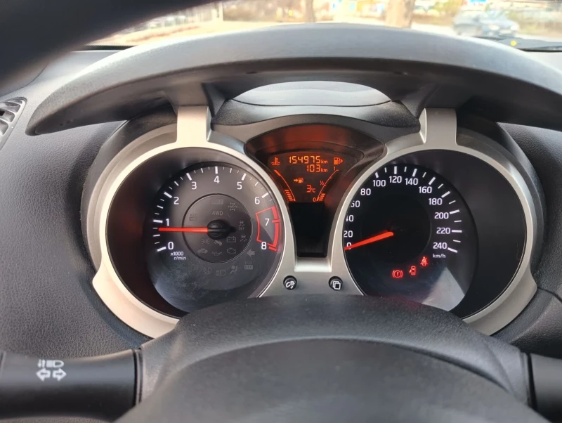 Nissan Juke 1.6 ТОП СЪСТОЯНИЕ , снимка 15 - Автомобили и джипове - 52555033