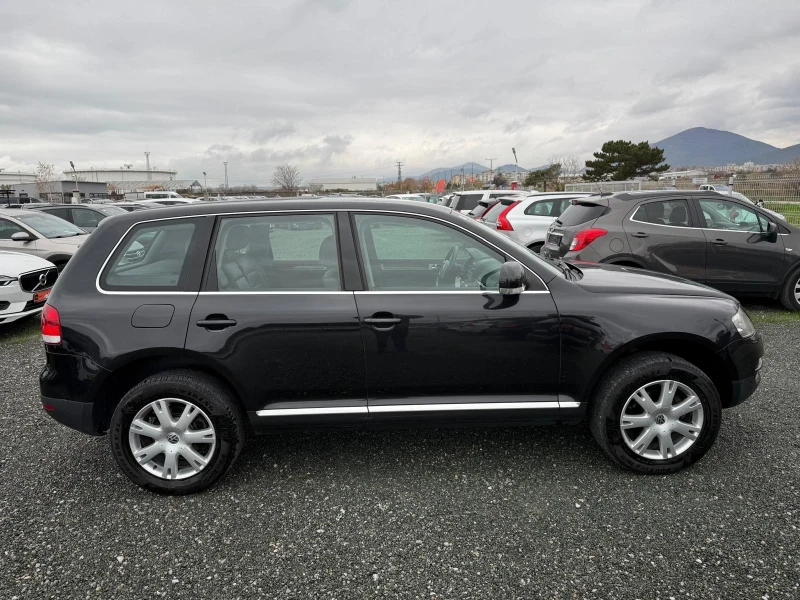 VW Touareg (КАТО НОВА), снимка 4 - Автомобили и джипове - 52583171