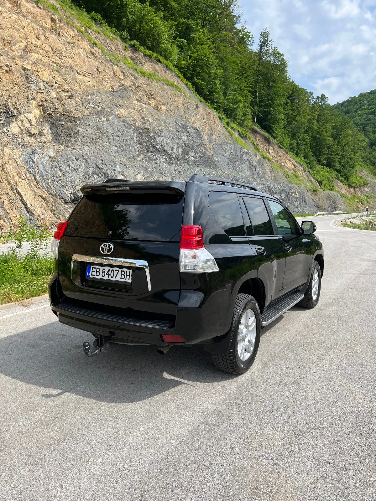 Toyota Land cruiser 3.0 D-4D/150/JBL/ДДС/ 6+ 1  - изображение 3