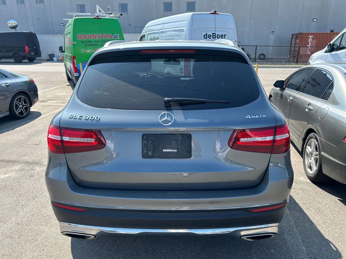 Mercedes-Benz GLC 300 4MATIC - изображение 3