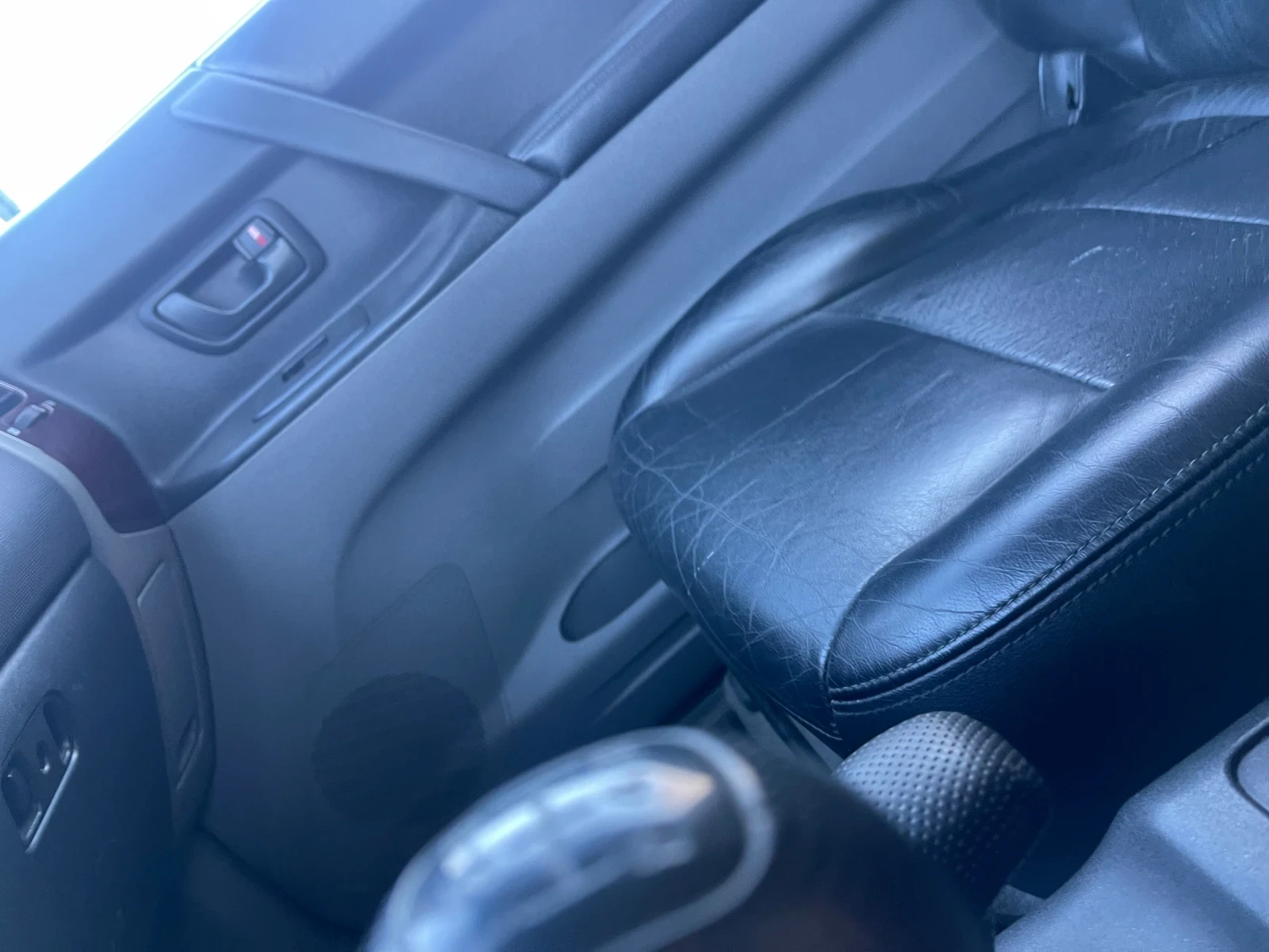 Mitsubishi Pajero 3.5-V6- Ръчна Кутия - изображение 8