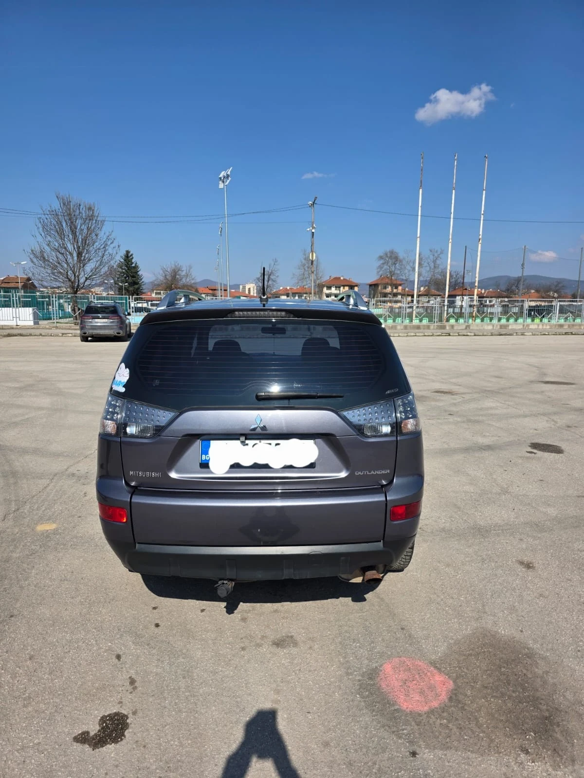 Mitsubishi Outlander 2, 4 , снимка 4 - Автомобили и джипове - 53847343