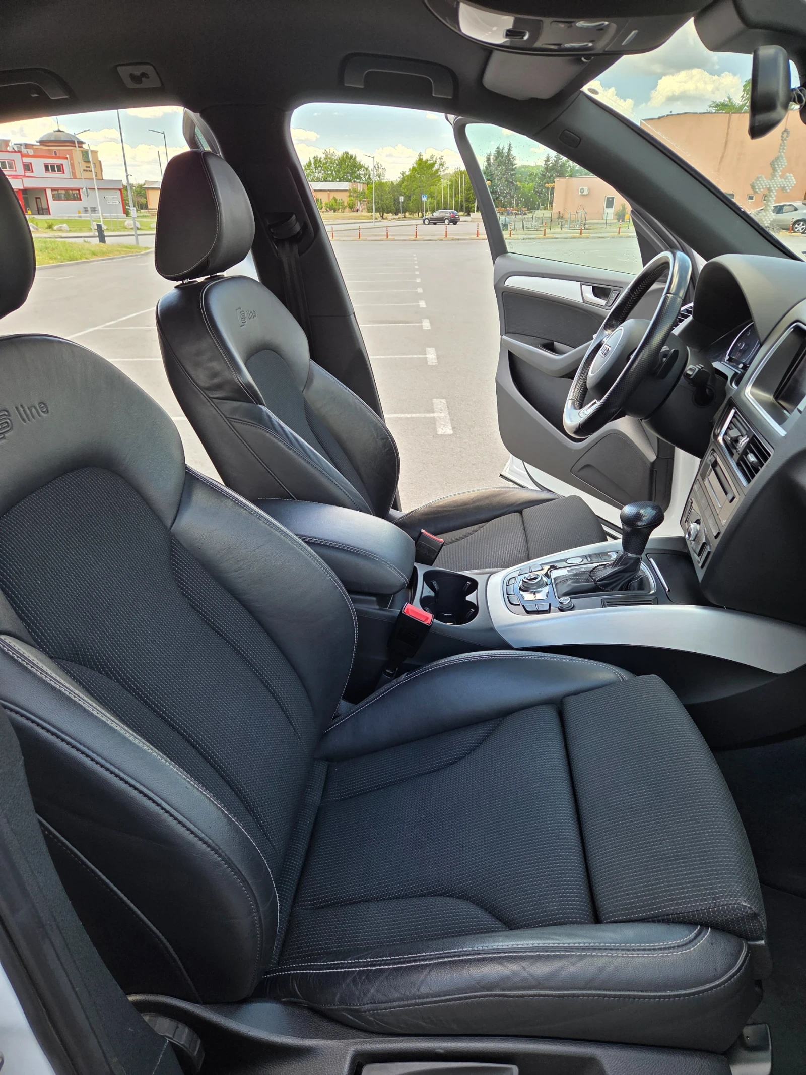 Audi Q5 Q5, снимка 15 - Автомобили и джипове - 54711599