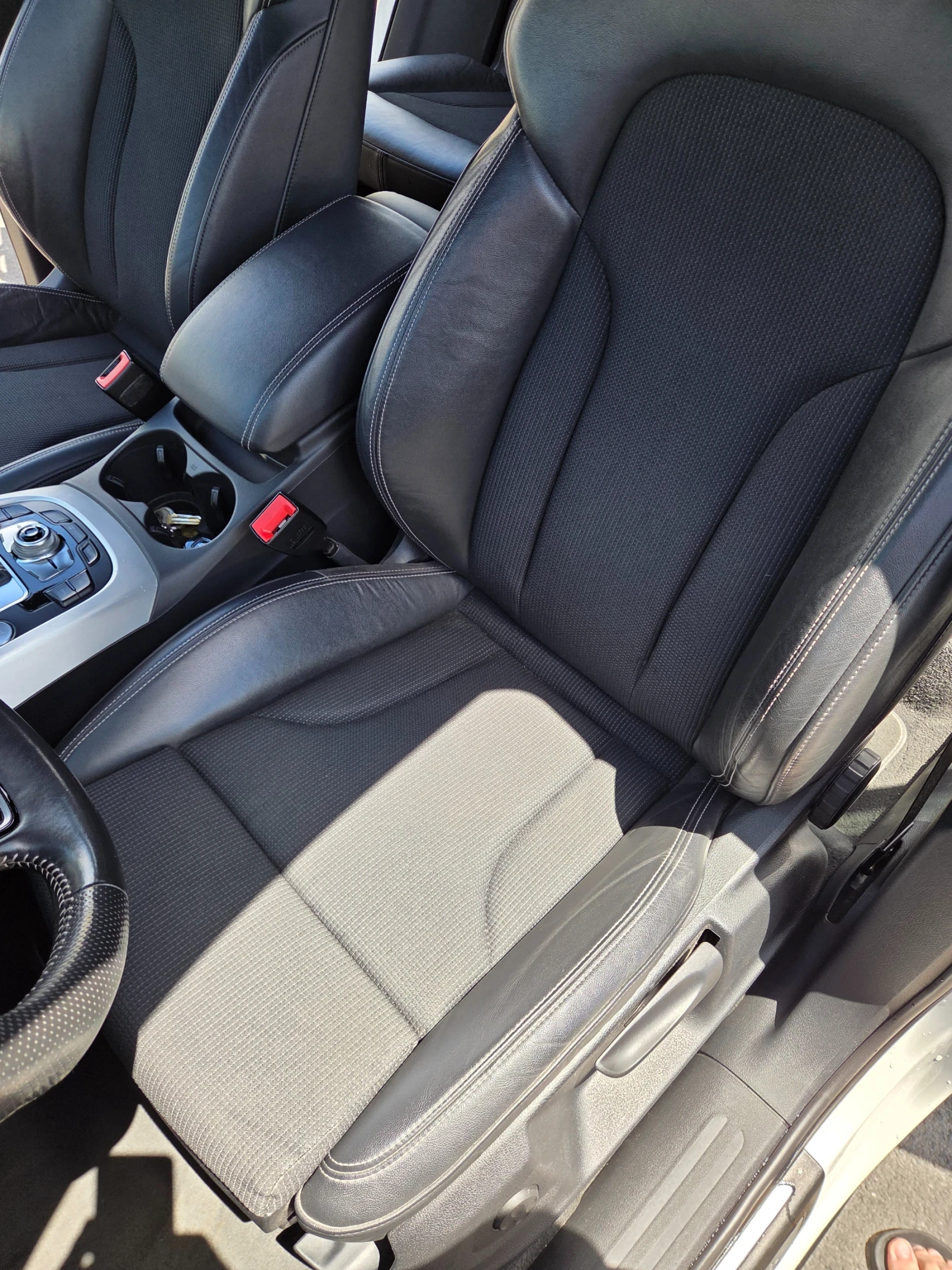 Audi Q5 Q5, снимка 4 - Автомобили и джипове - 54711599