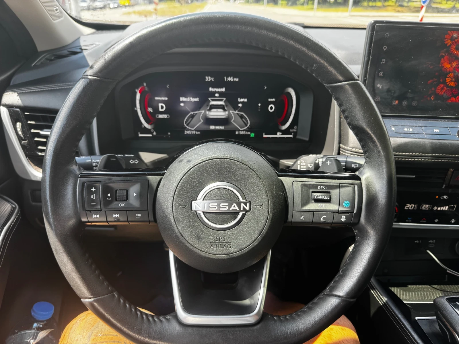 Nissan X-trail Platinum 25 Хил.км, снимка 11 - Автомобили и джипове - 55182756