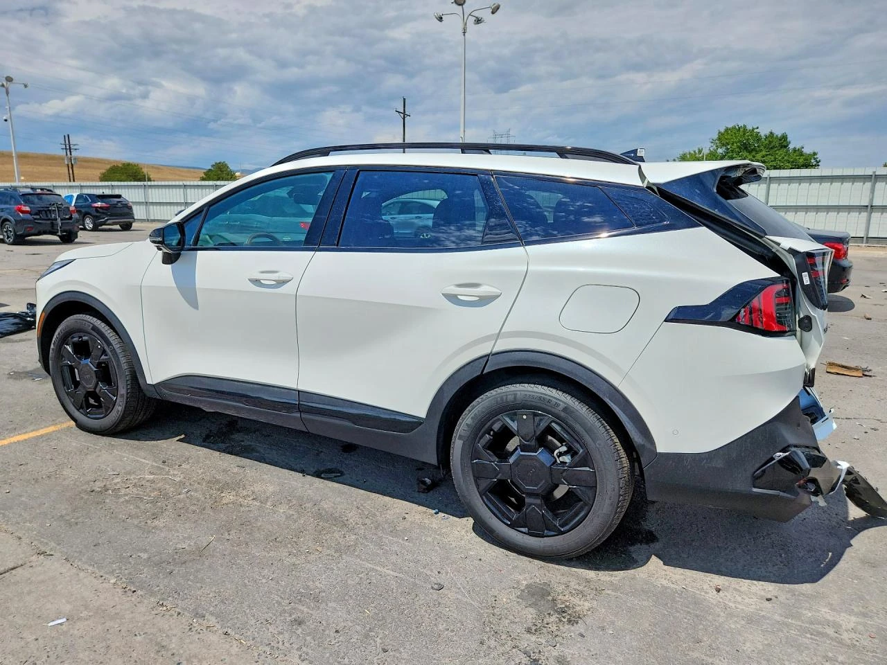 Kia Sportage 1.6l X-Line Prestige, снимка 2 - Автомобили и джипове - 55995479