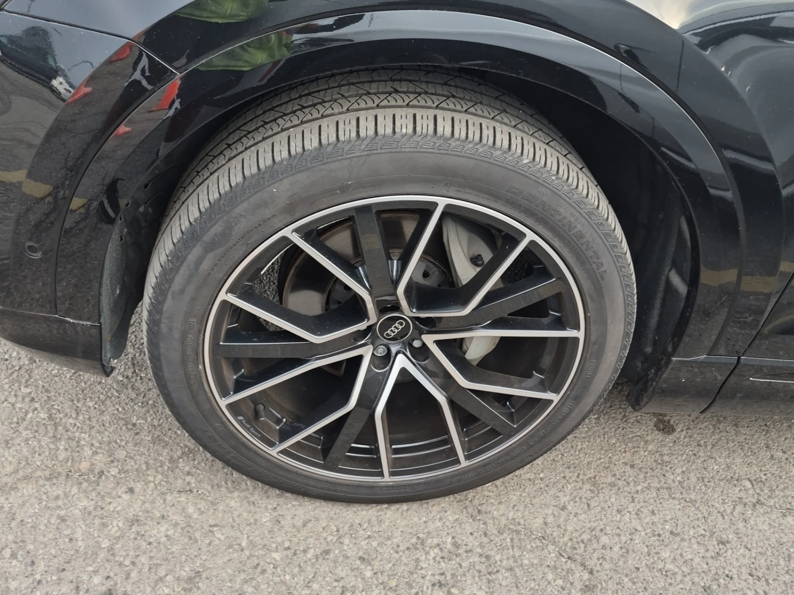 Audi Q8 55TFSi * S LINE * PROGRESSIV * CARFAX * , снимка 5 - Автомобили и джипове - 56025617