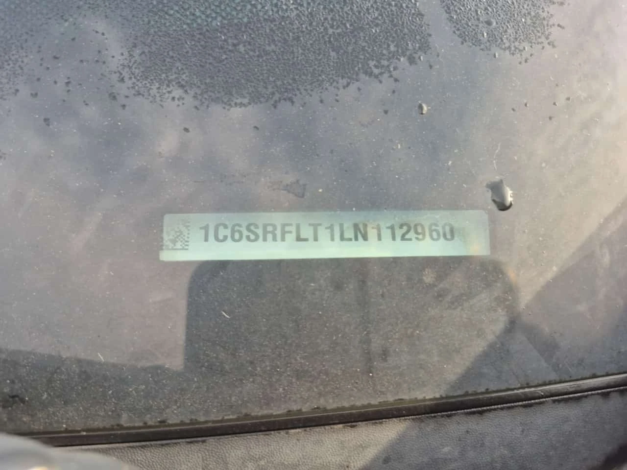Dodge RAM 1500 * 4x4 Crew Cab 5'7 * CARFAX * ����������� *  | Mobile.bg � ����������� 17