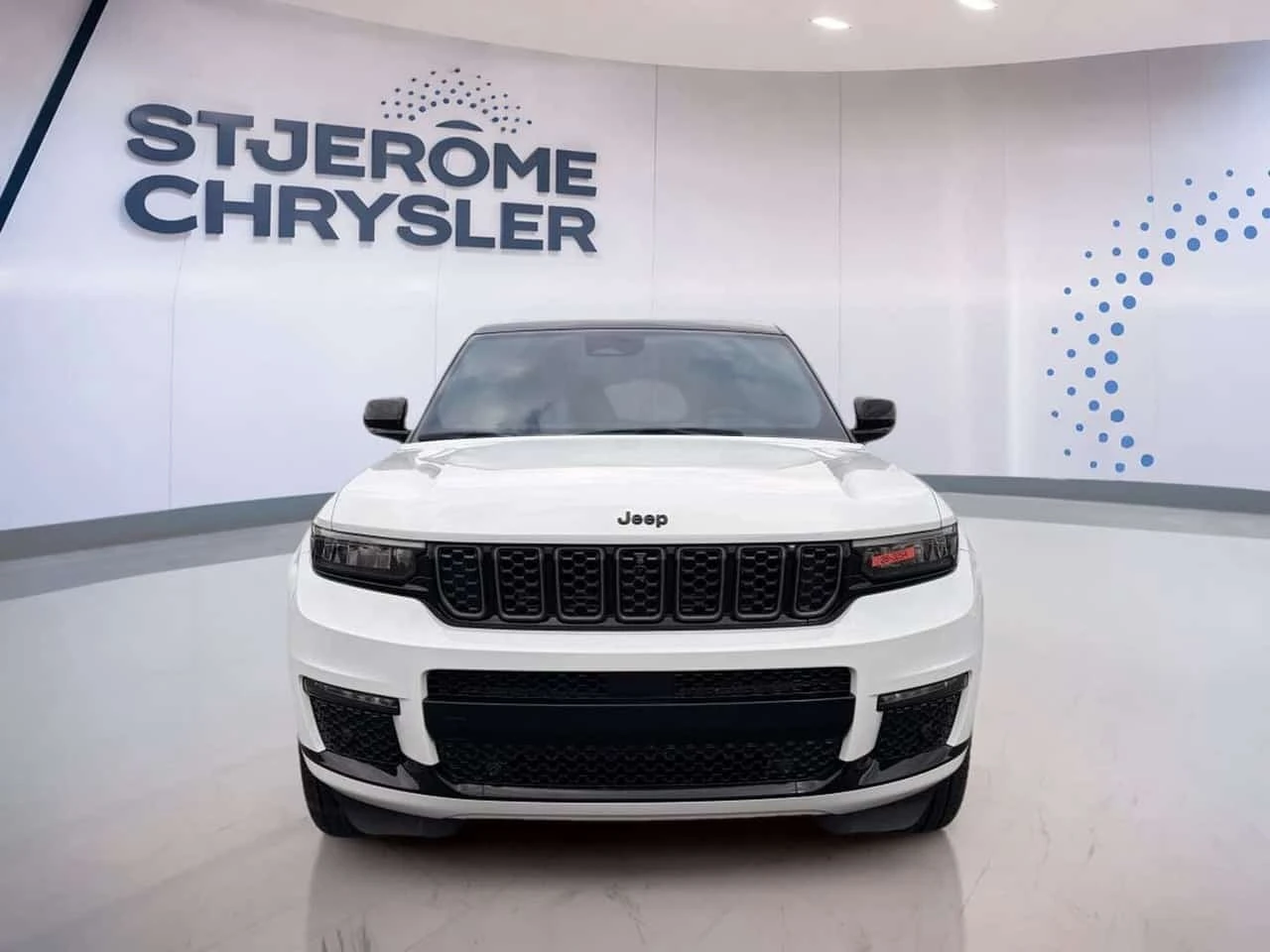 Jeep Grand cherokee  L SUMMIT 2023 * V8 5.7 * 7 ������  * 360 *  | Mobile.bg � ����������� 2