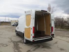 Iveco Daily 35C13V, снимка 15