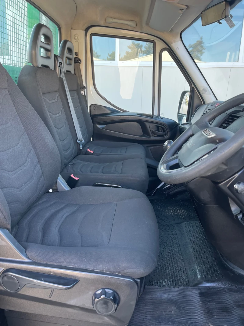 Iveco Daily 5, снимка 8 - Бусове и автобуси - 48621554