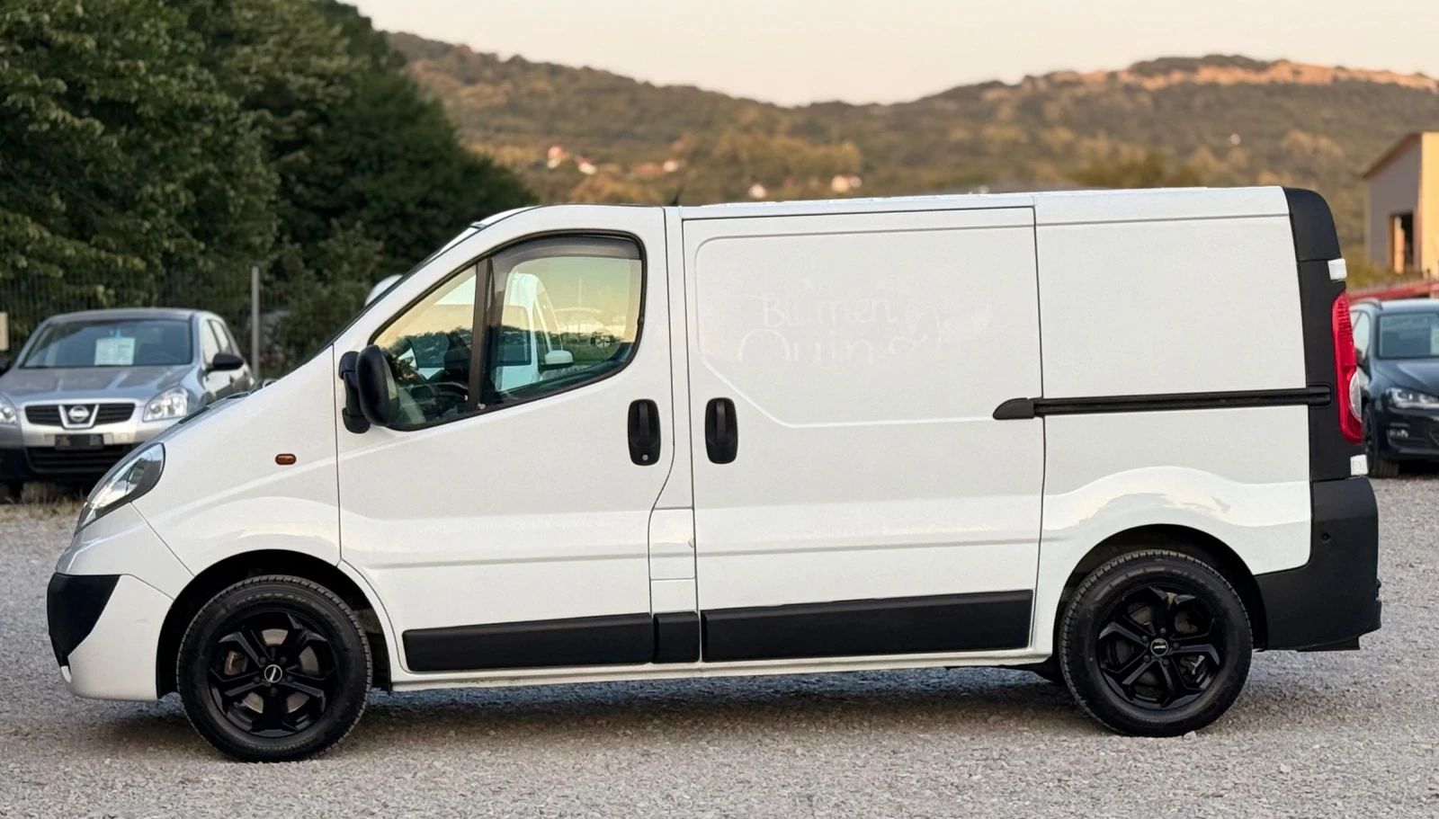 Opel Vivaro 2.0CDTi 115к.с * Климатик* * Face-Lift*  - изображение 7