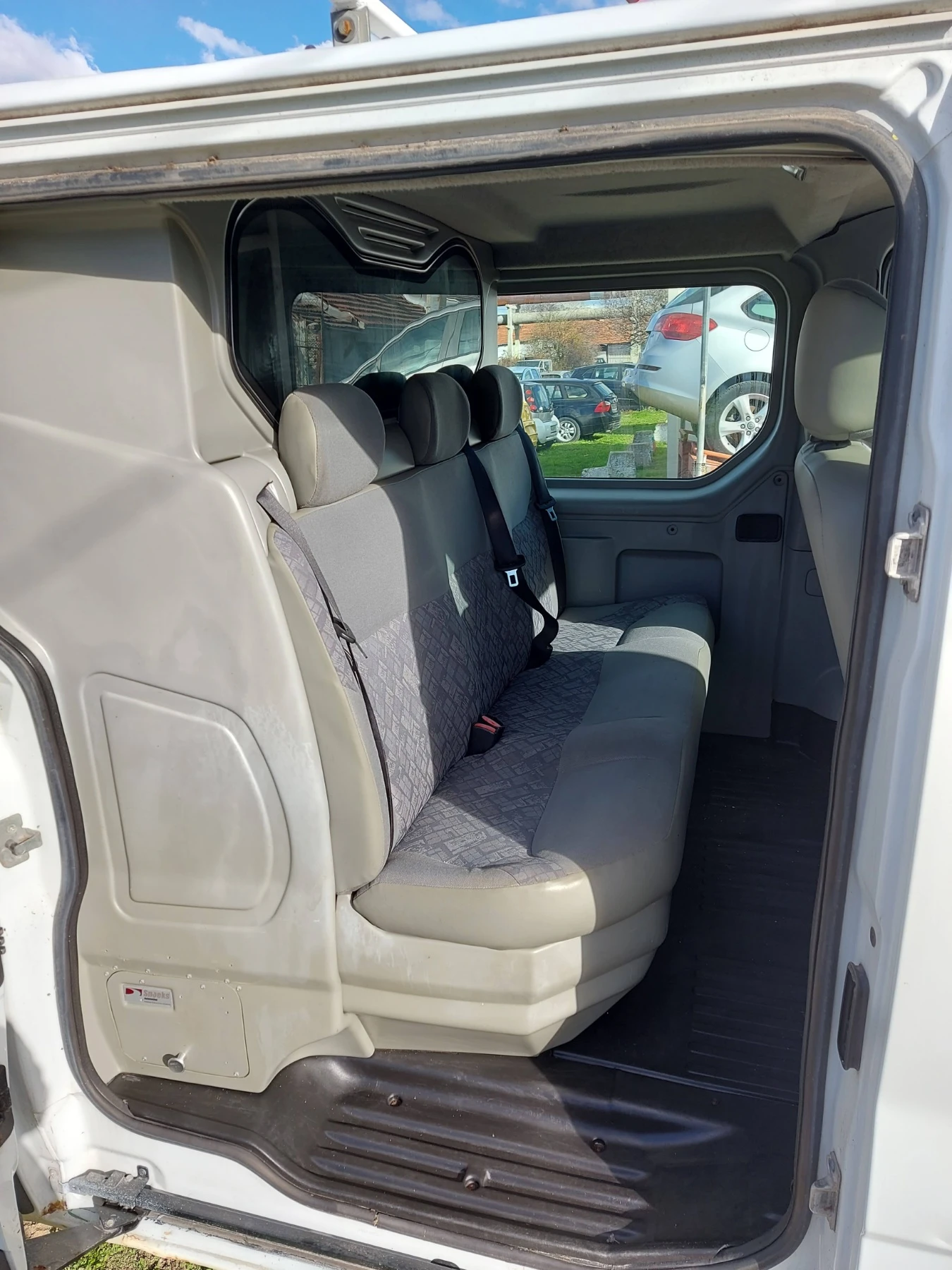 Opel Vivaro дълга база - изображение 5