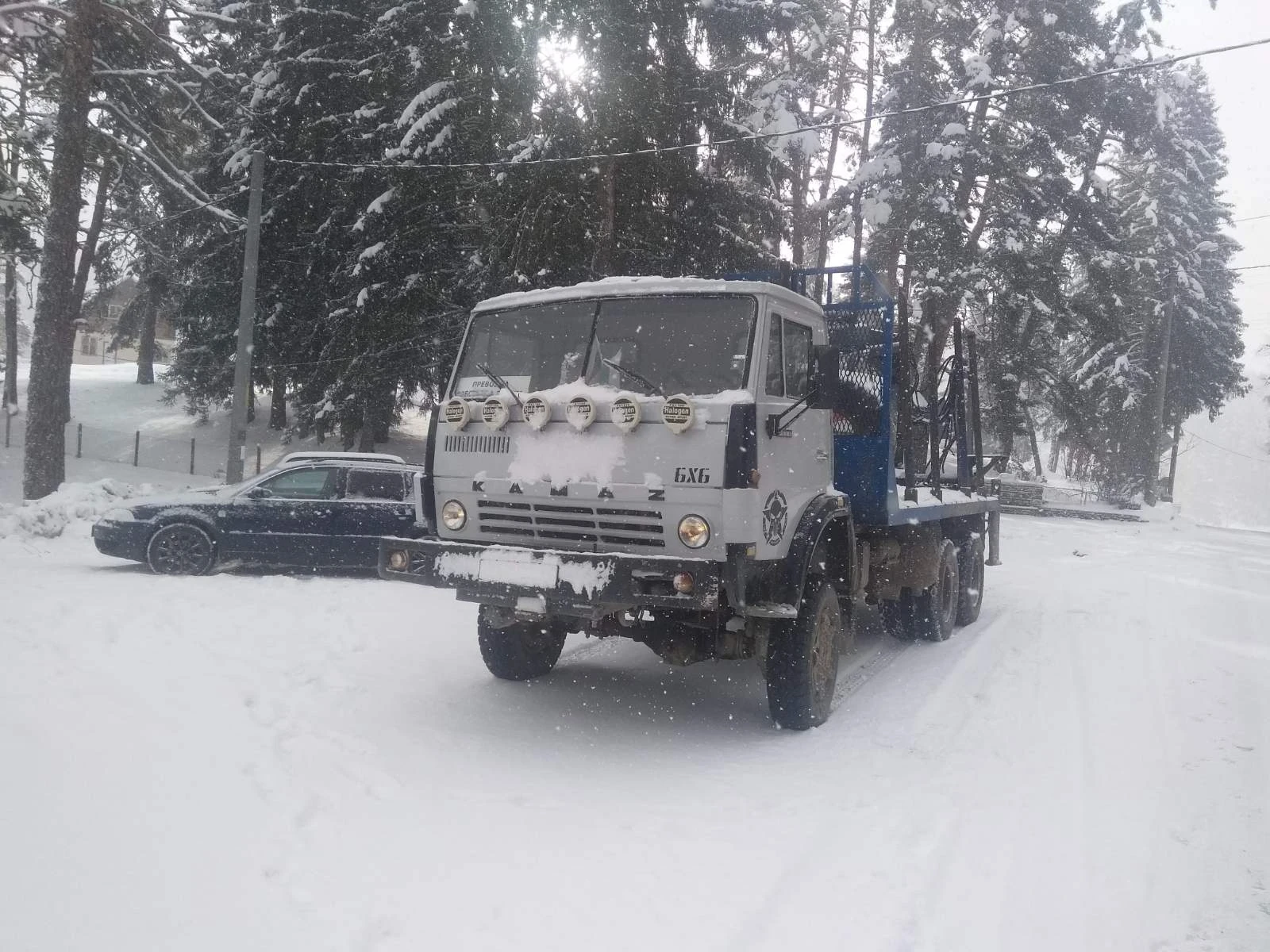Kamaz 53212 6х6 с лебедка - изображение 5