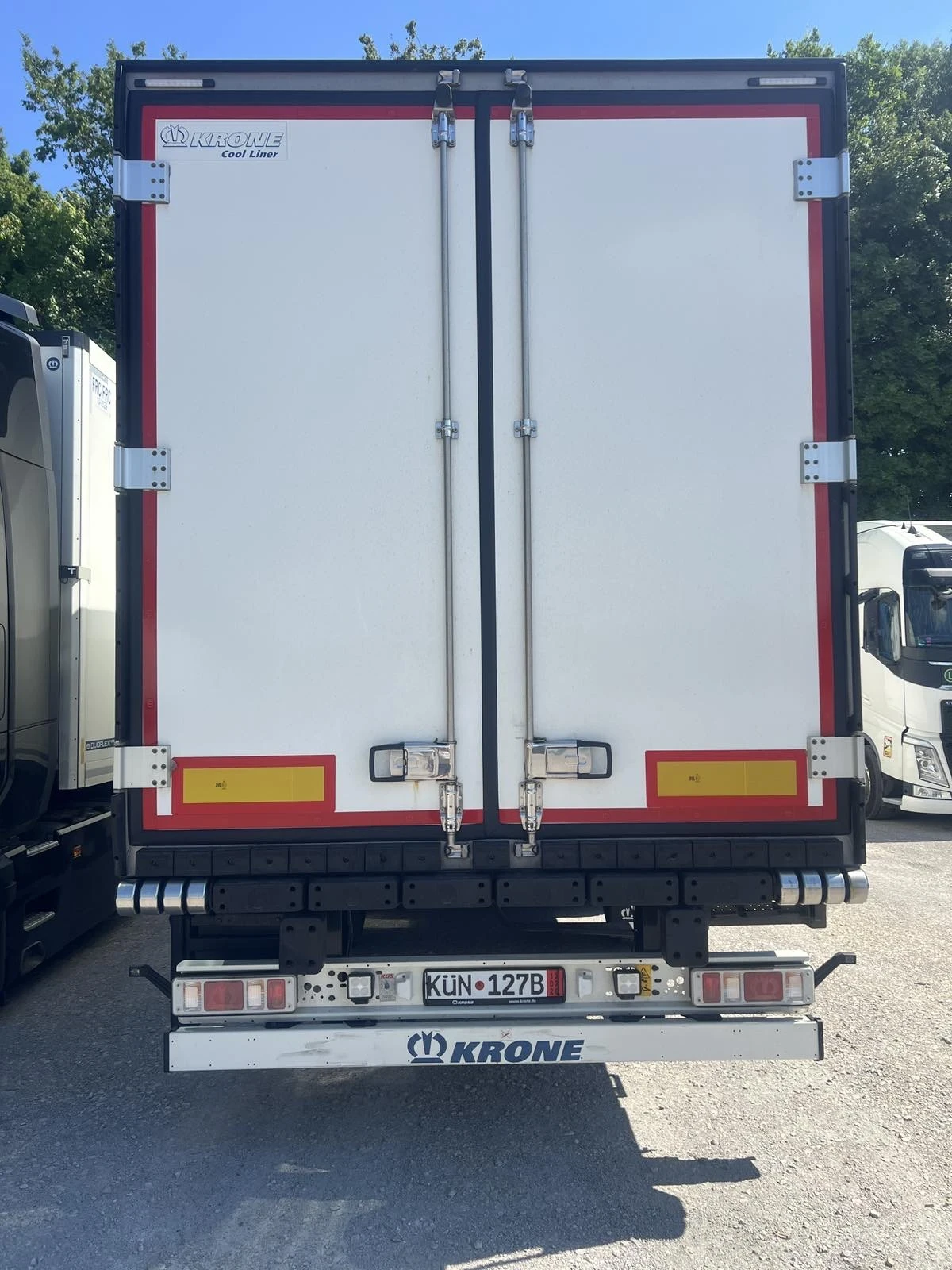 Полуремарке Krone Thermo king ADVENCER A400, снимка 7 - Ремаркета - 55035906