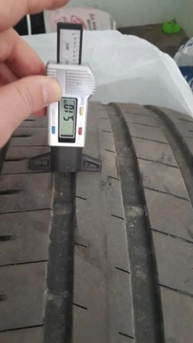 Гуми Летни 315/35R20, снимка 3