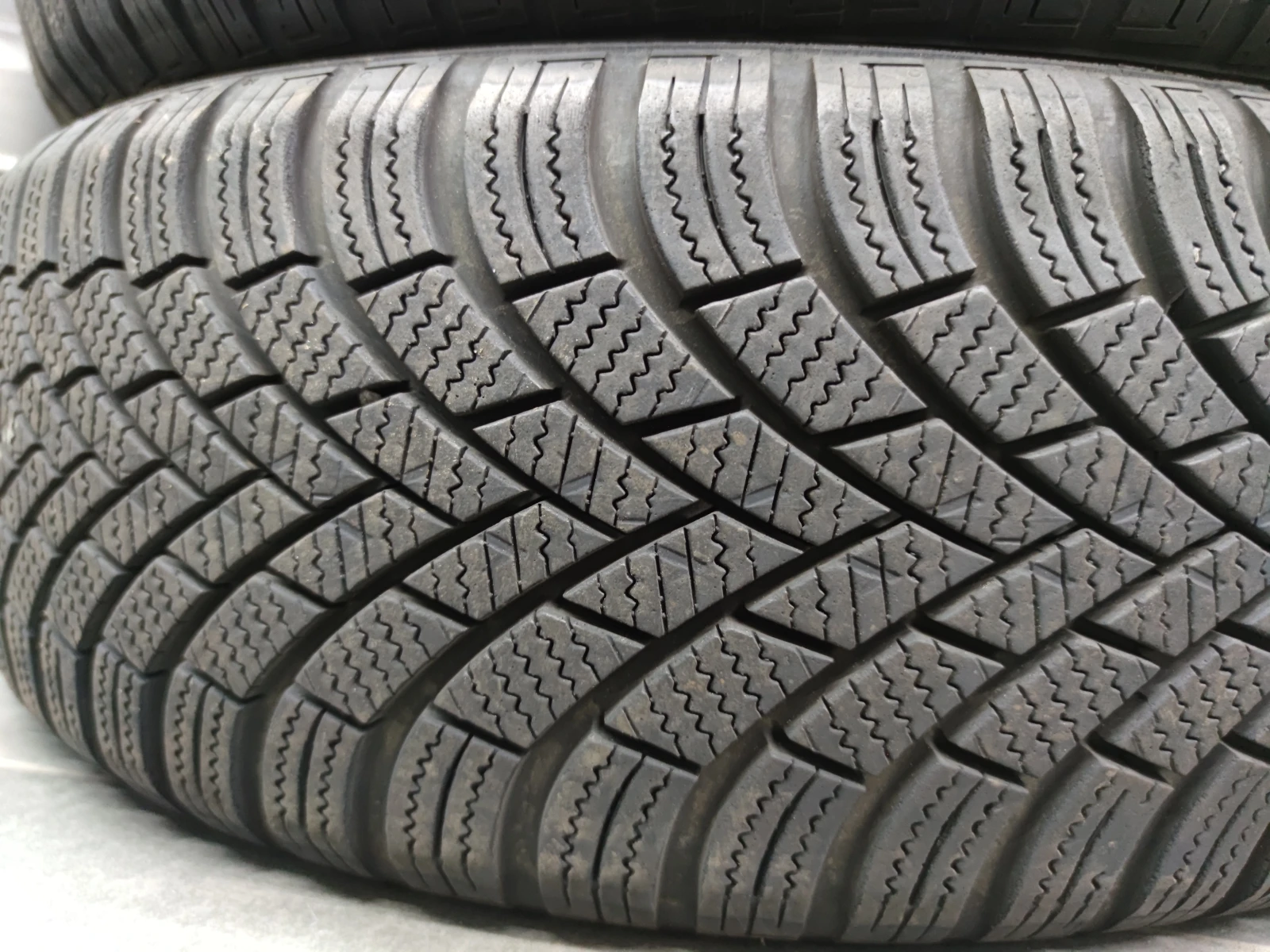  215/60R16 | Mobile.bg   5